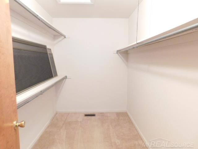 48515 Hidden Oaks Lane, Shelby, MI 48317 — Photo 15