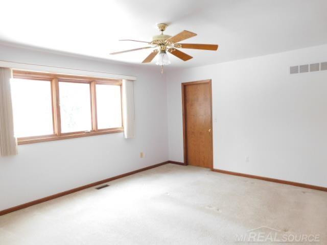 48515 Hidden Oaks Lane, Shelby, MI 48317 — Photo 18
