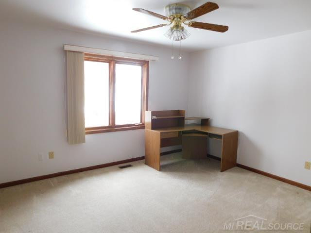 48515 Hidden Oaks Lane, Shelby, MI 48317 — Photo 19