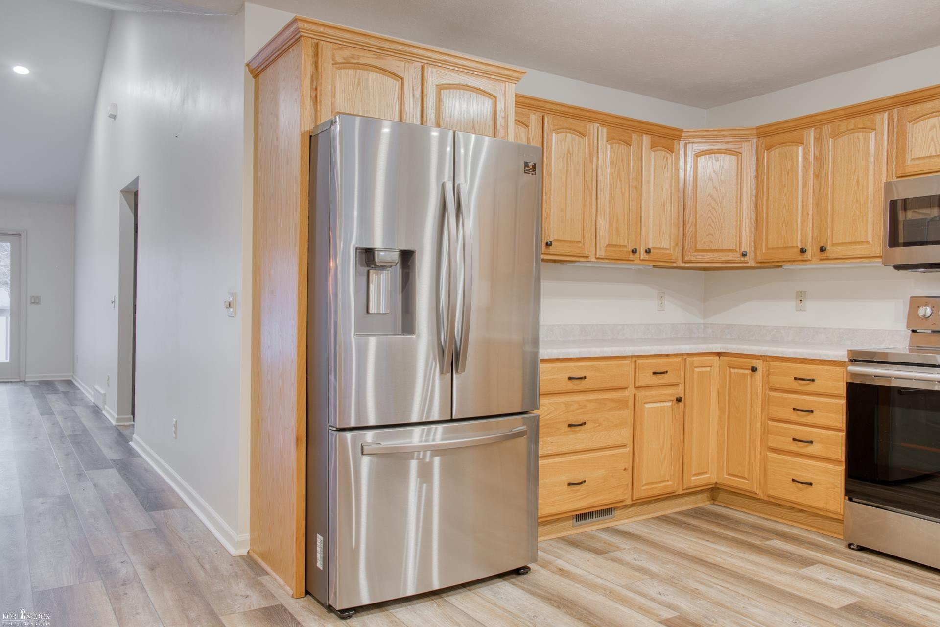 914 Chipman Lane, Owosso, MI 48867 — Photo 3