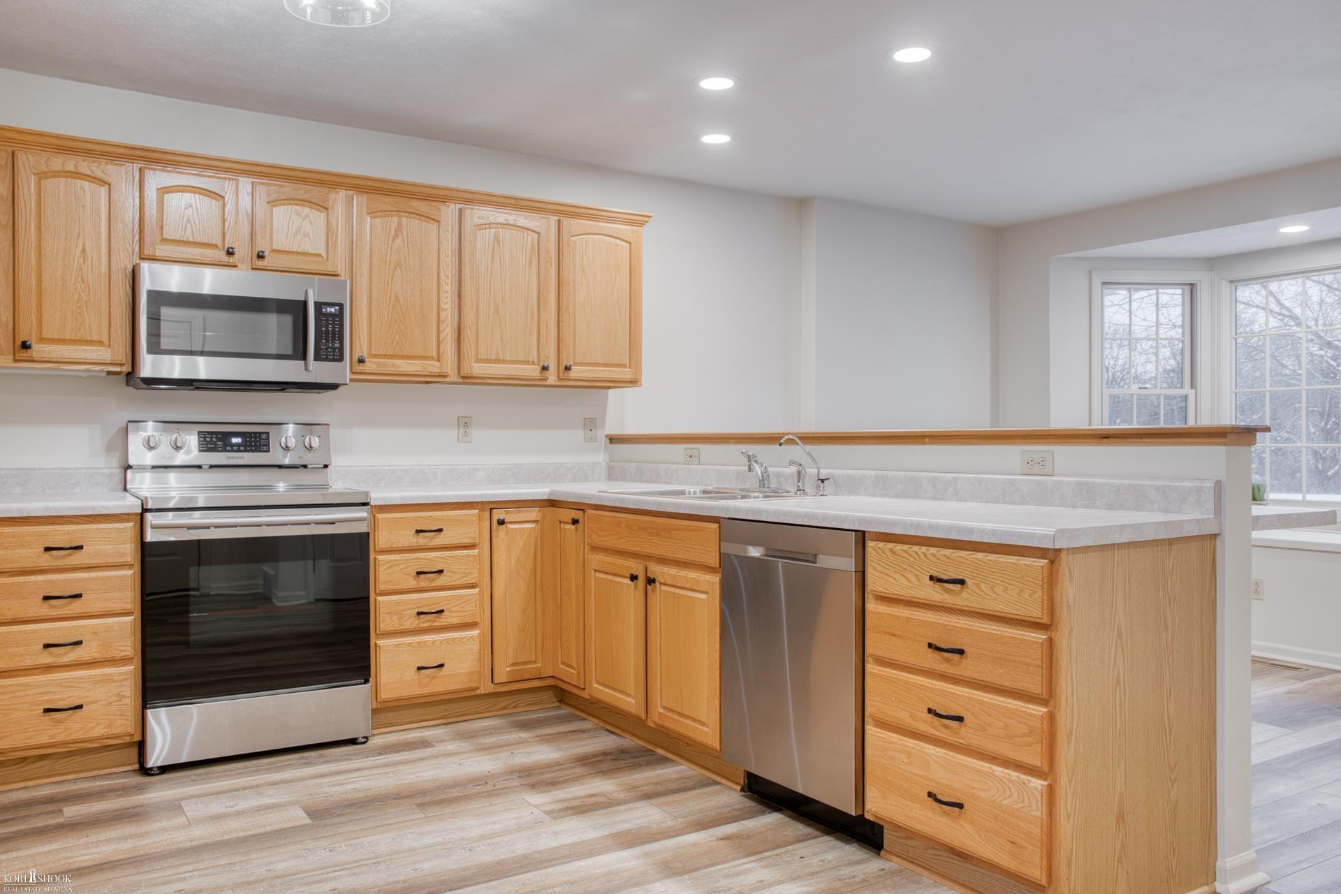 914 Chipman Lane, Owosso, MI 48867 — Photo 5