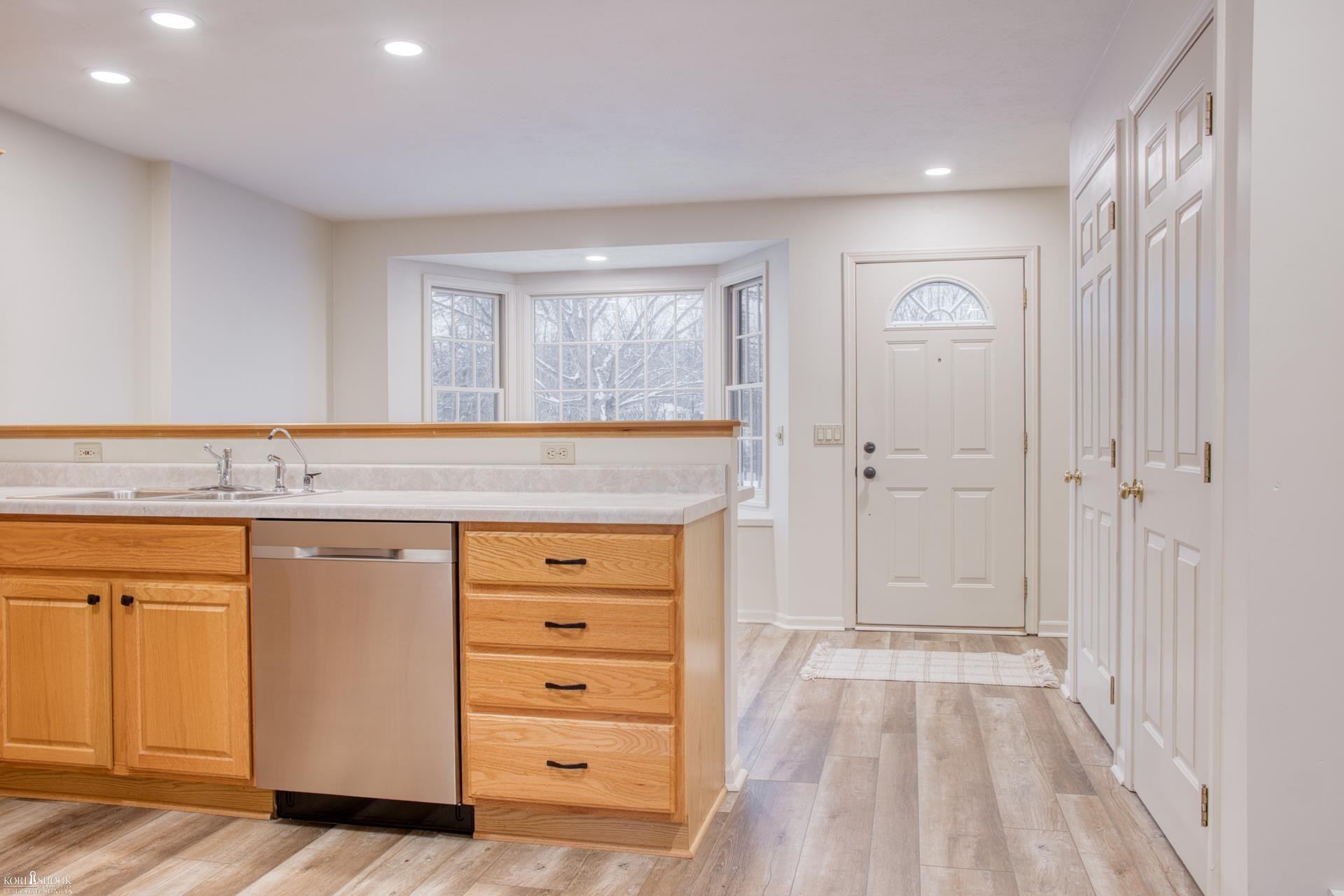 914 Chipman Lane, Owosso, MI 48867 — Photo 6