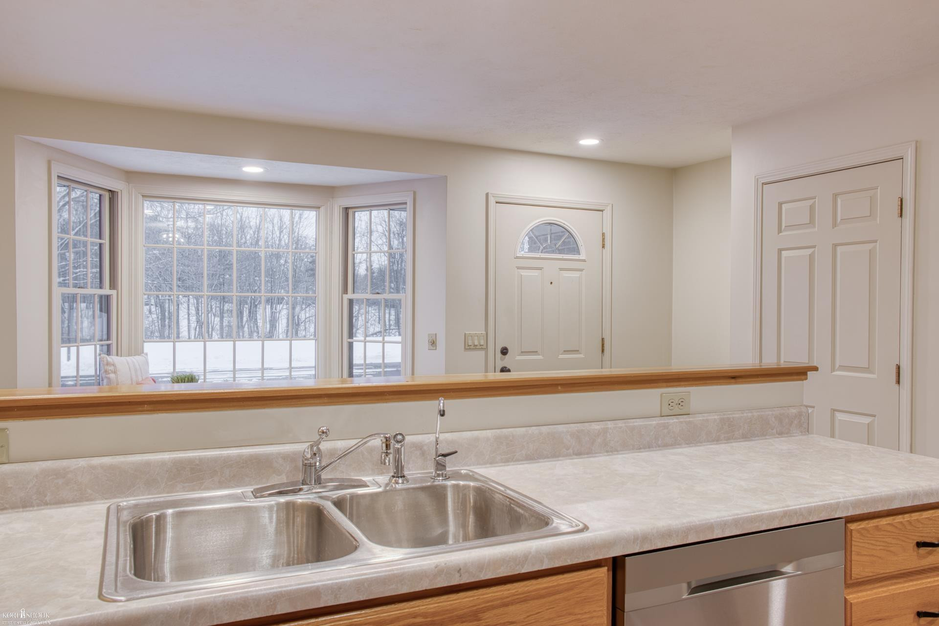 914 Chipman Lane, Owosso, MI 48867 — Photo 7