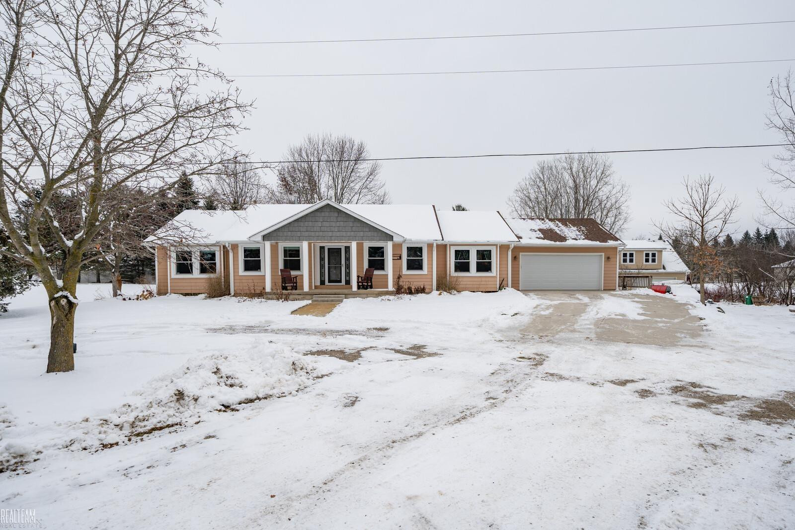4869 Bishop Road, Dryden, MI 48428 — Photo 37