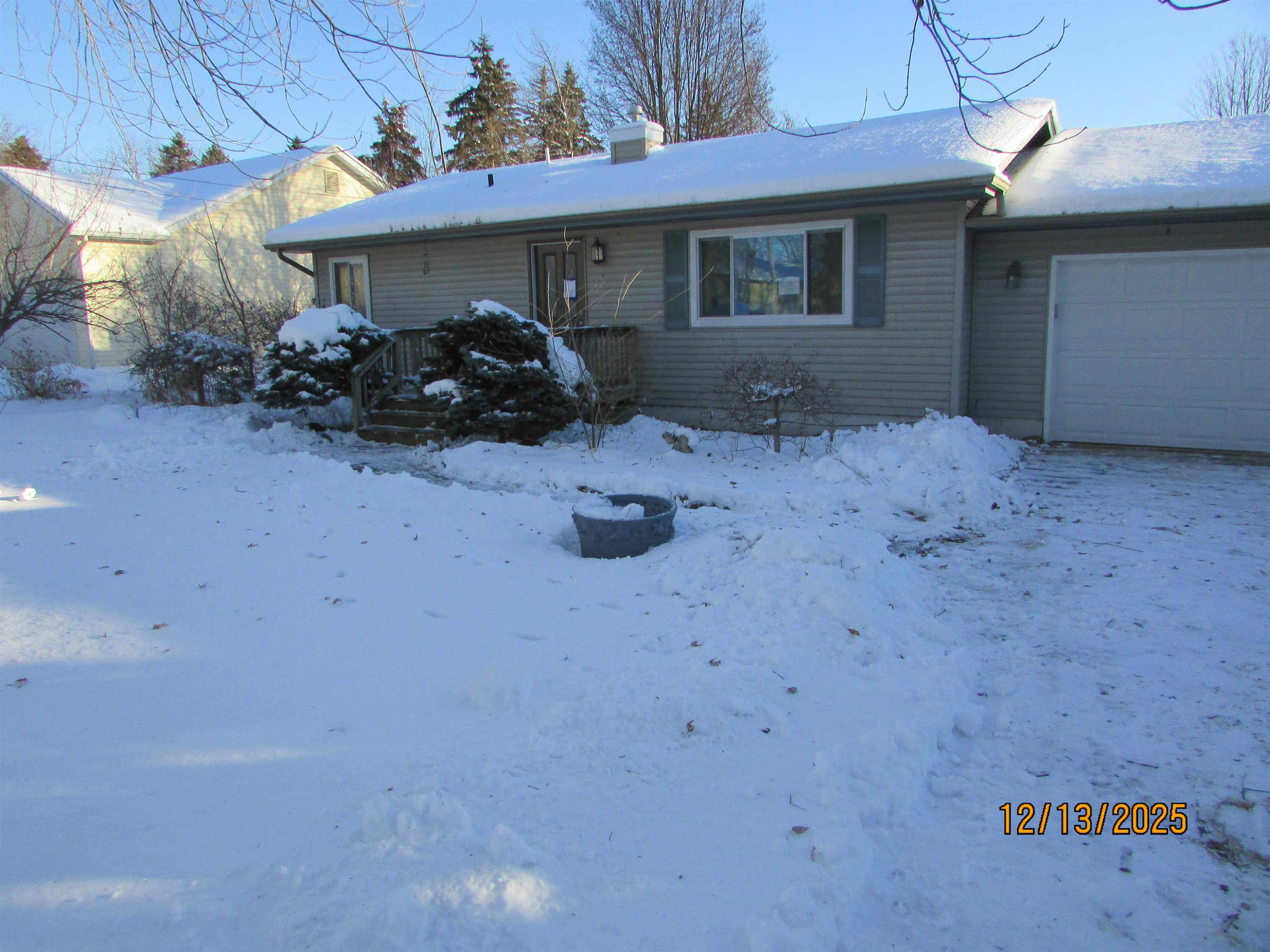 10088 SONORA Drive, Linden, MI 48430 — Photo 2