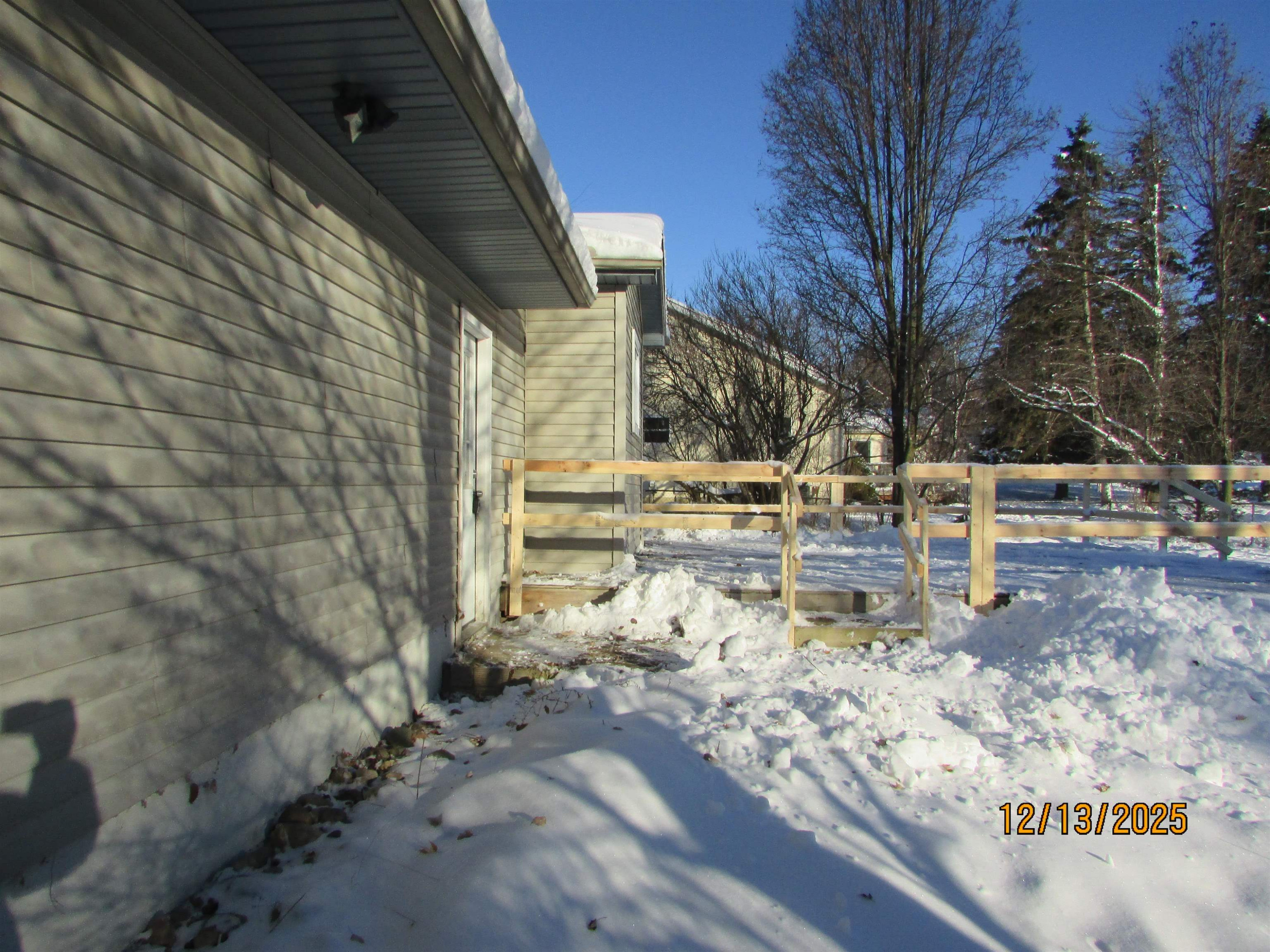 10088 SONORA Drive, Linden, MI 48430 — Photo 7