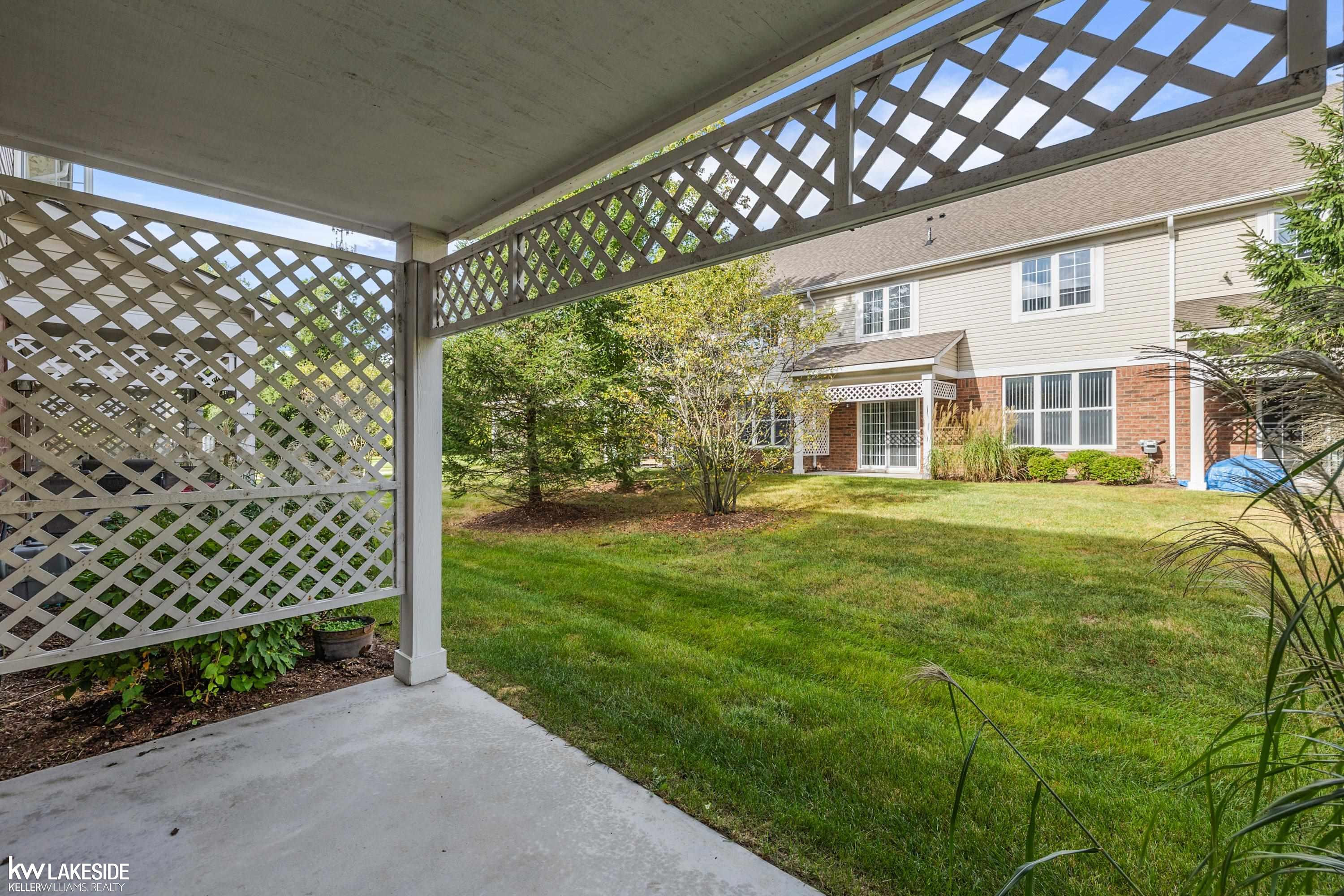 6227 Windemere Lane, Utica, MI 48316 — Photo 10