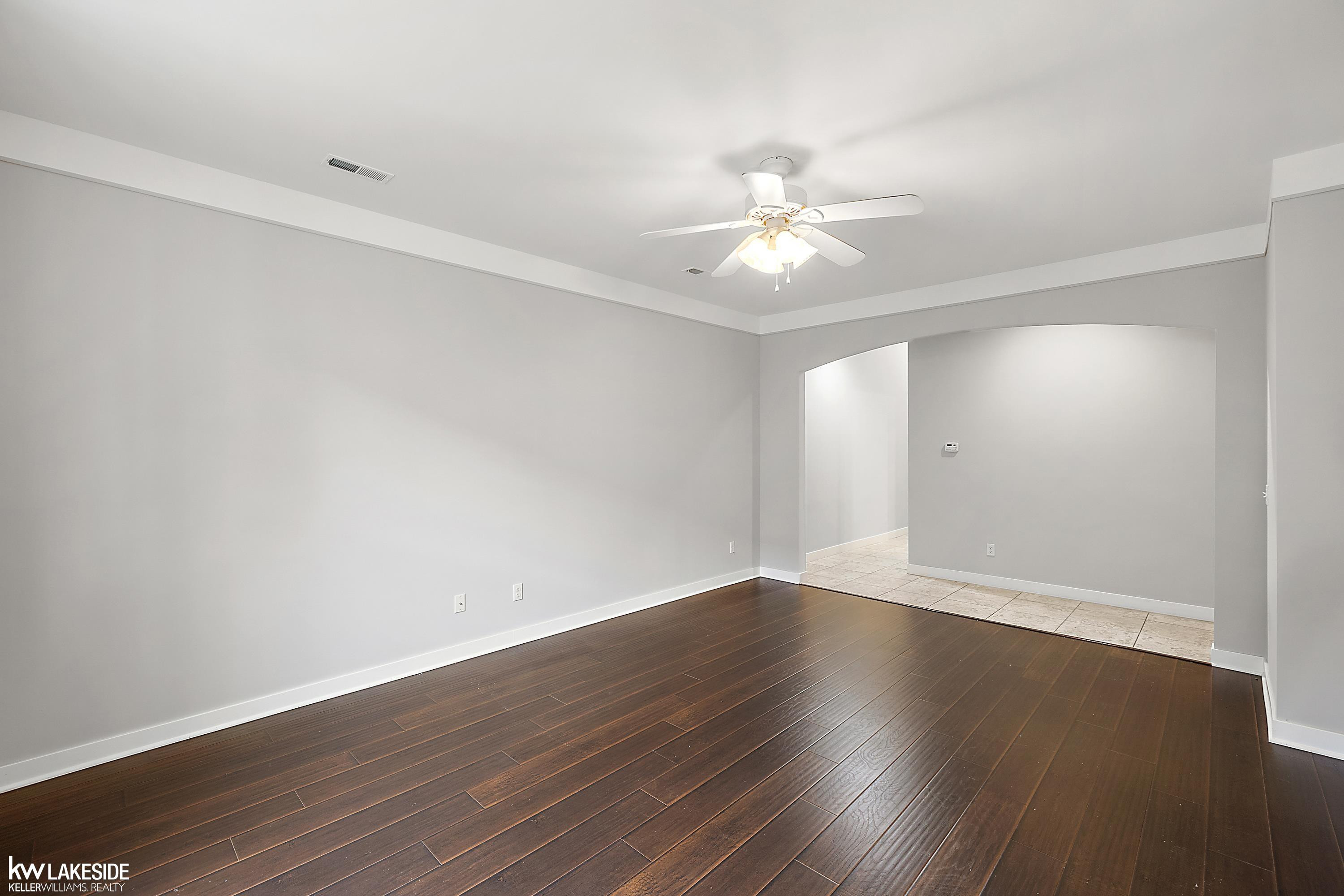 6227 Windemere Lane, Utica, MI 48316 — Photo 14