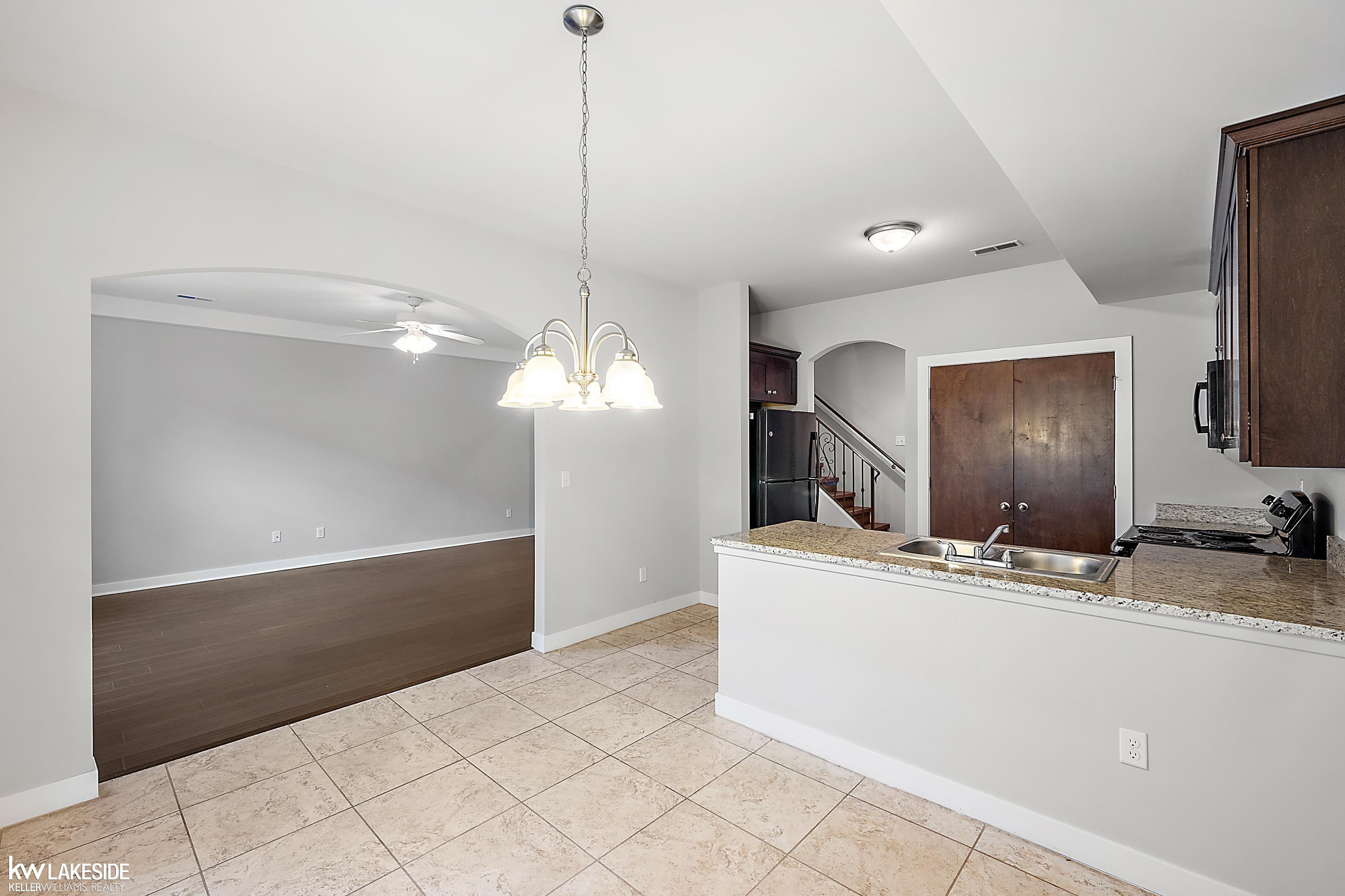 6227 Windemere Lane, Utica, MI 48316 — Photo 18
