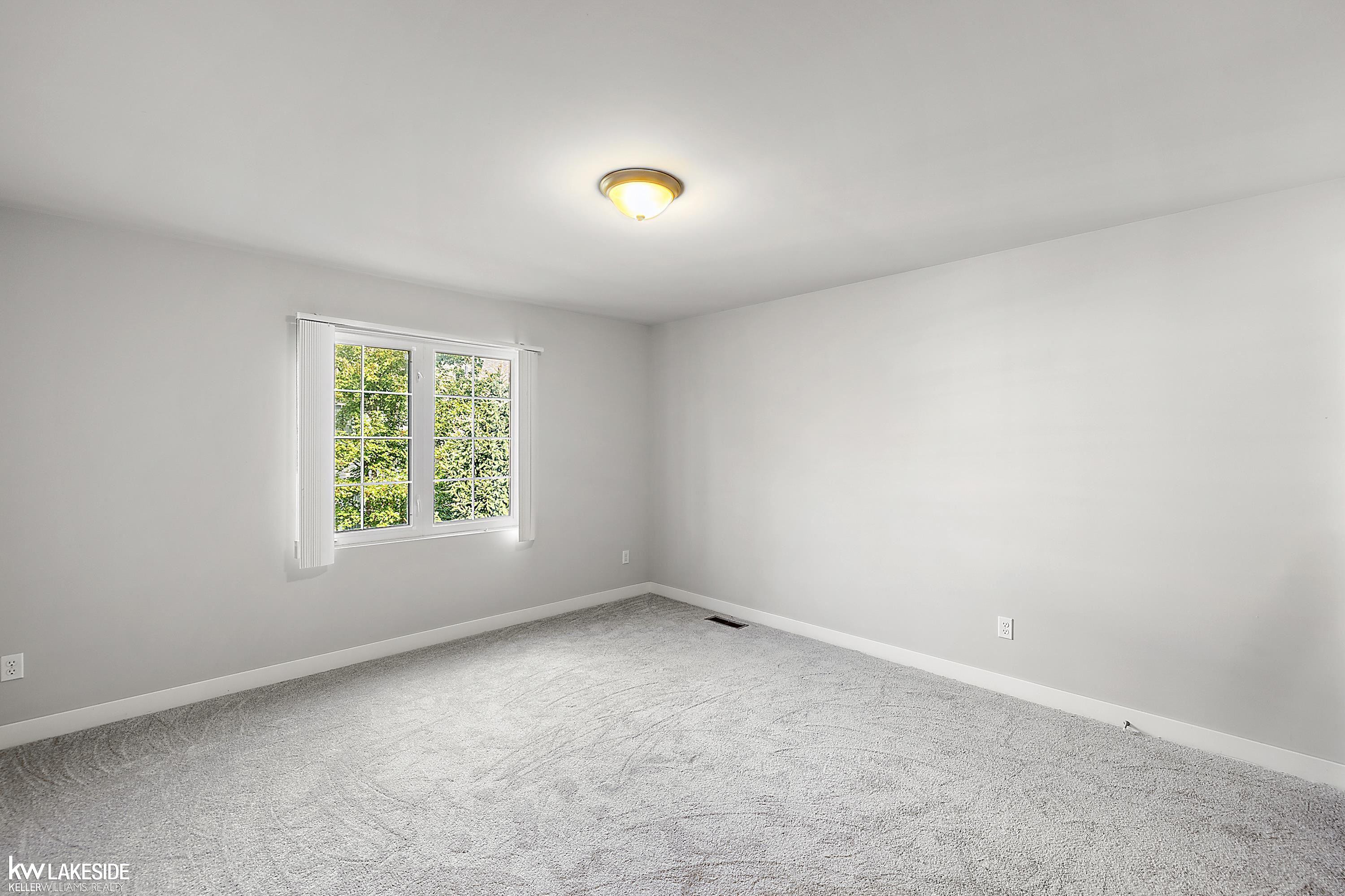 6227 Windemere Lane, Utica, MI 48316 — Photo 32