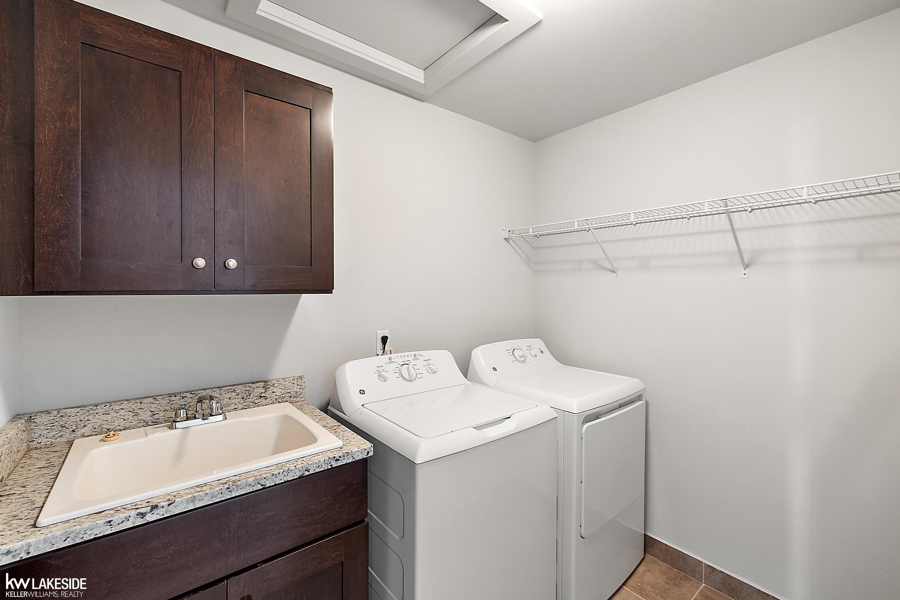 6227 Windemere Lane, Utica, MI 48316 — Photo 38