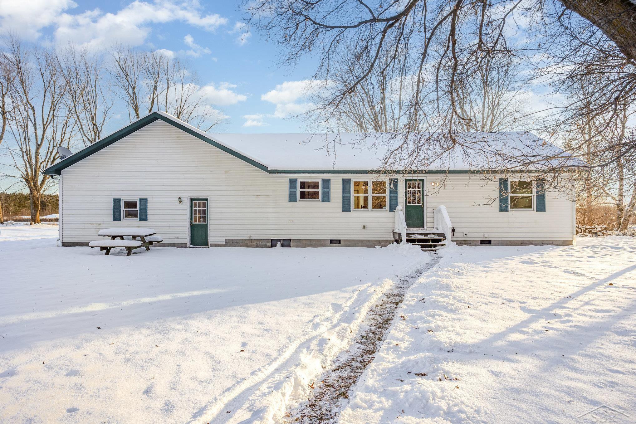 4294 Turtle Road, Turner, MI 48765 — Photo 4