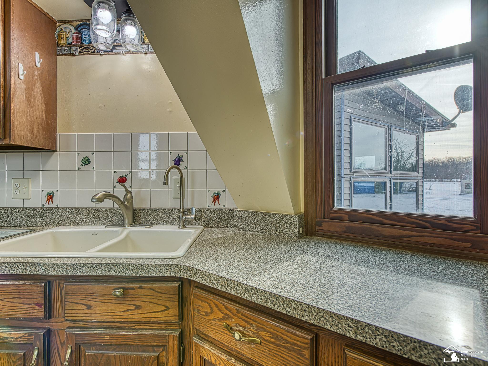 7033 Todd Road, Ida, MI 48140 — Photo 3