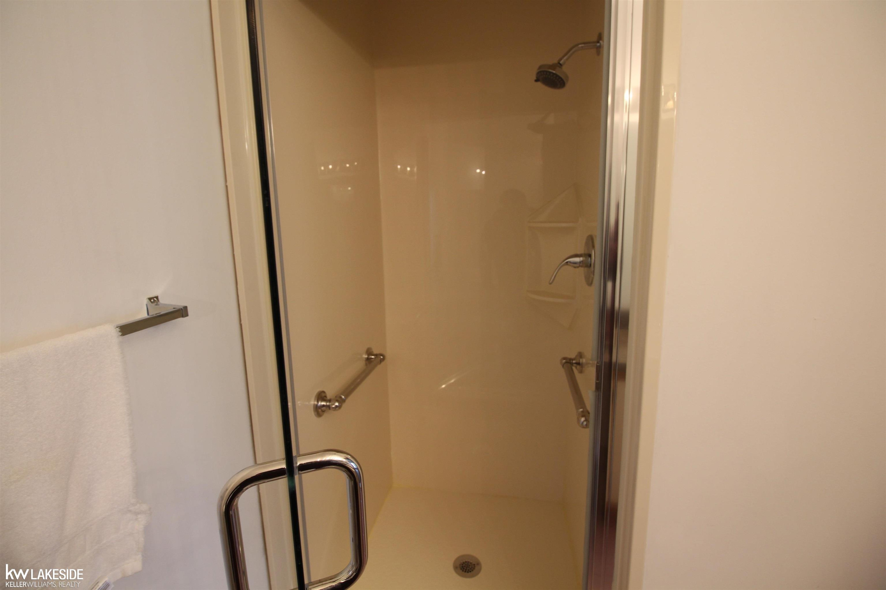 68116 Rosewood Lane, Richmond, MI 48062 — Photo 17