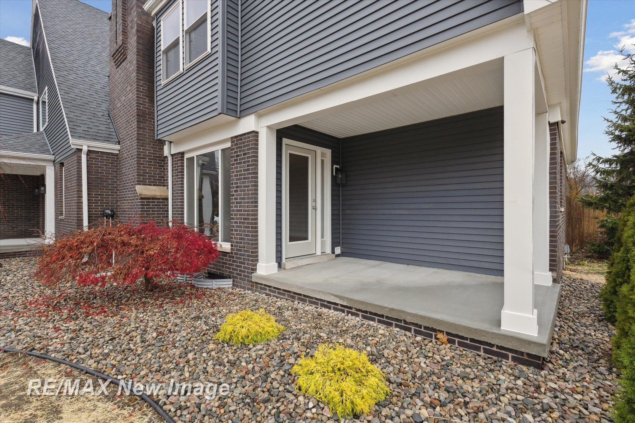 60 Golfview Drive, Saginaw, MI 48638 — Photo 6