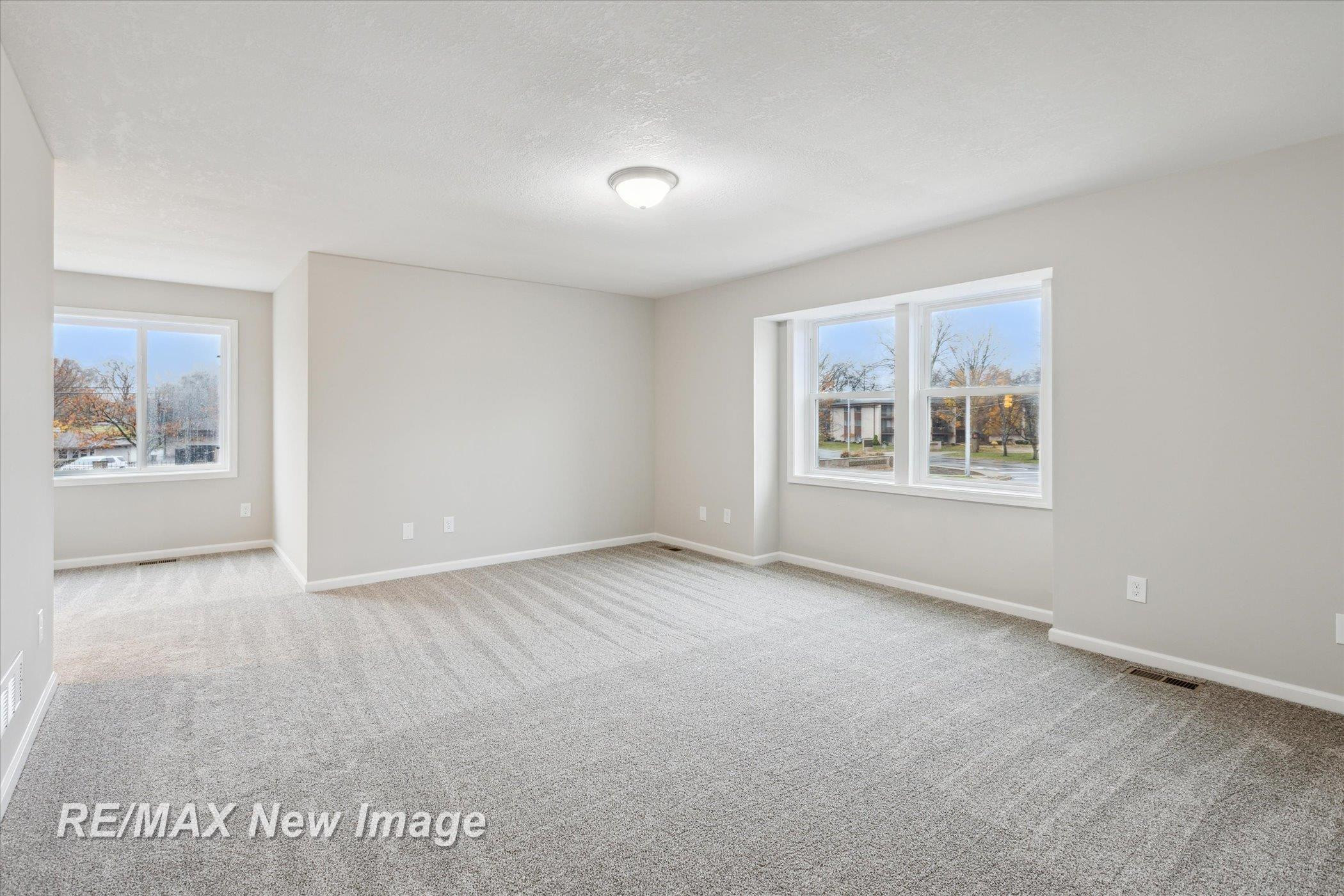 60 Golfview Drive, Saginaw, MI 48638 — Photo 36