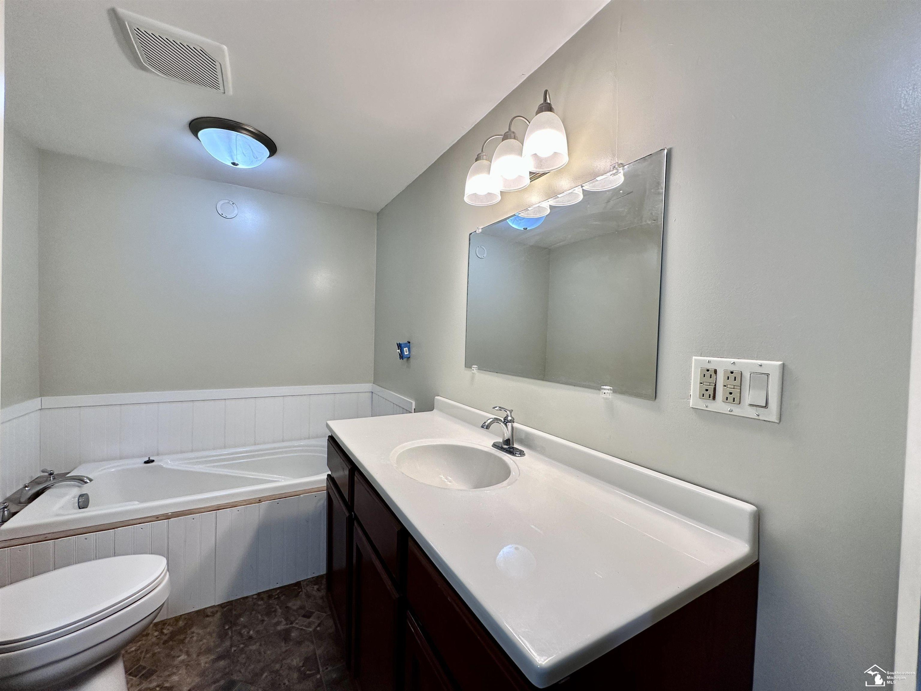 37 W Chestnut Street, Petersburg, MI 49270 — Photo 30