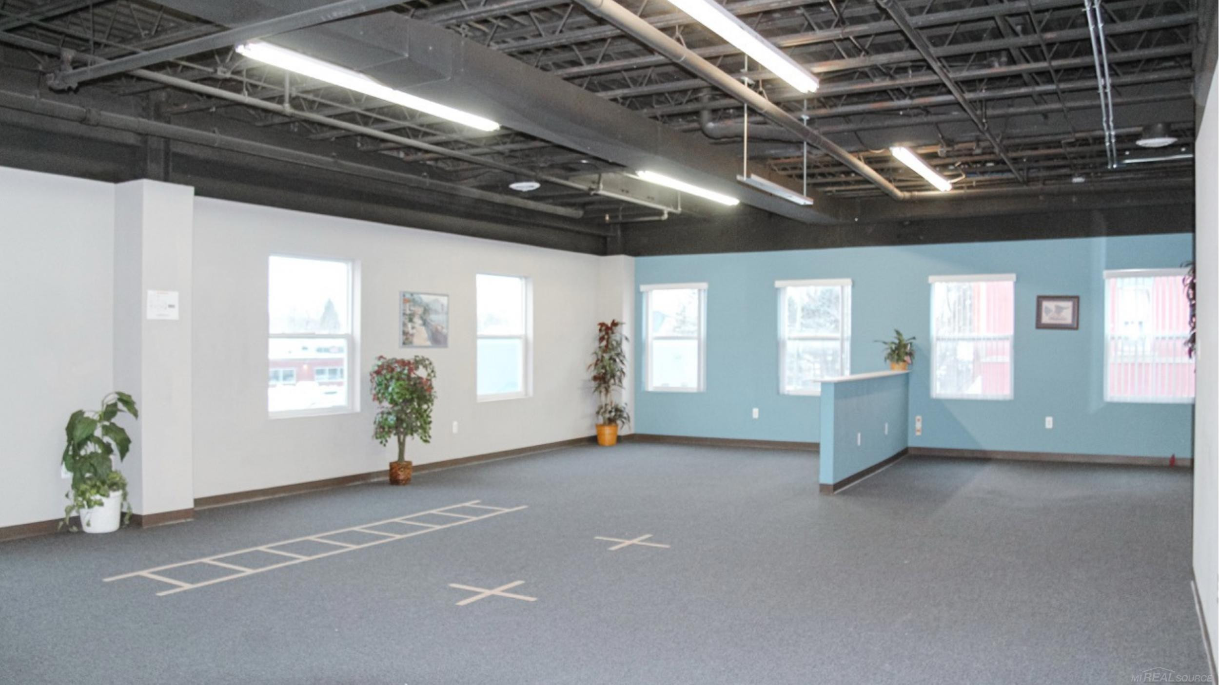 23091 E Main Street, MI — Photo 14