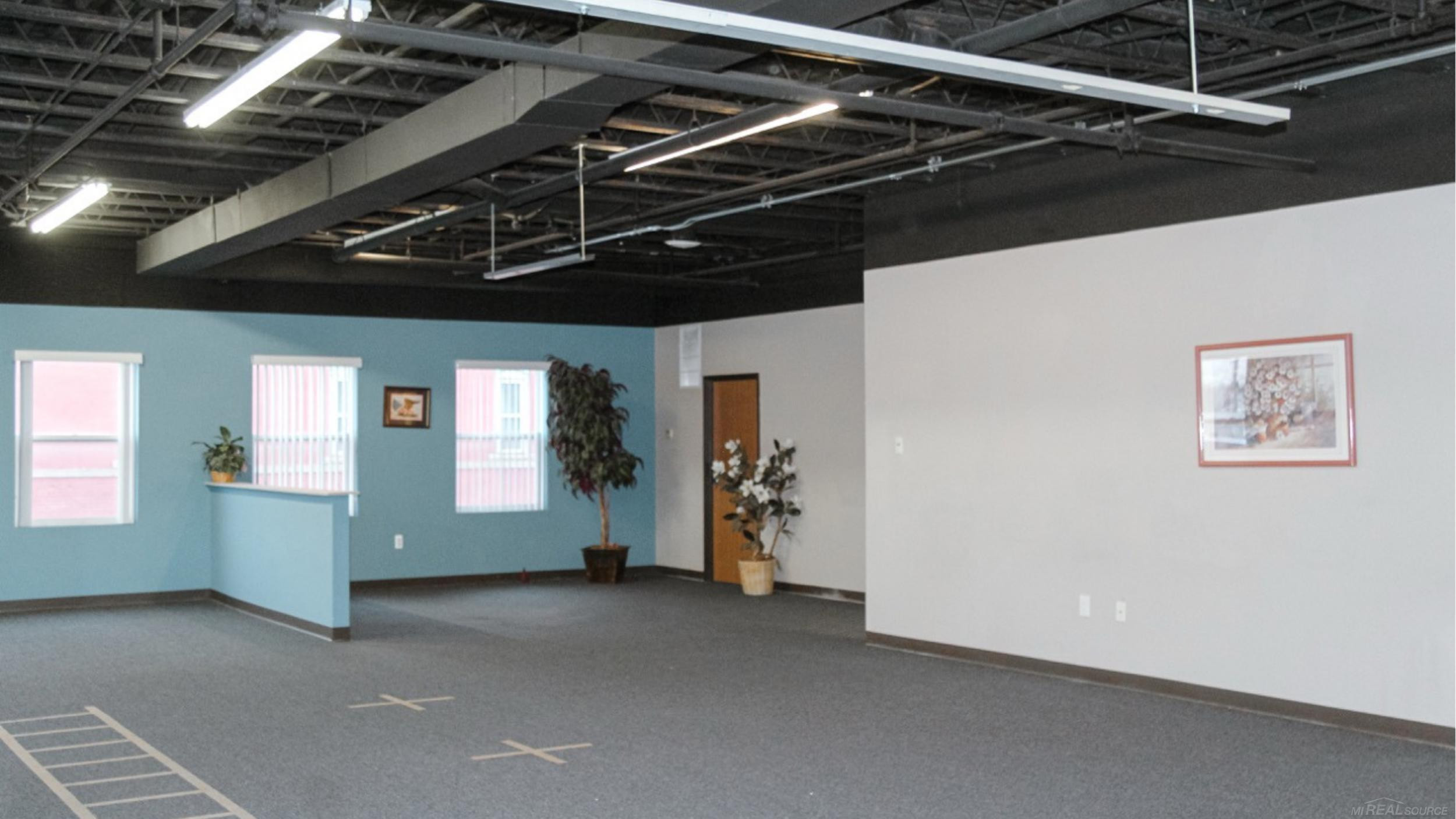 23091 E Main Street, MI — Photo 15