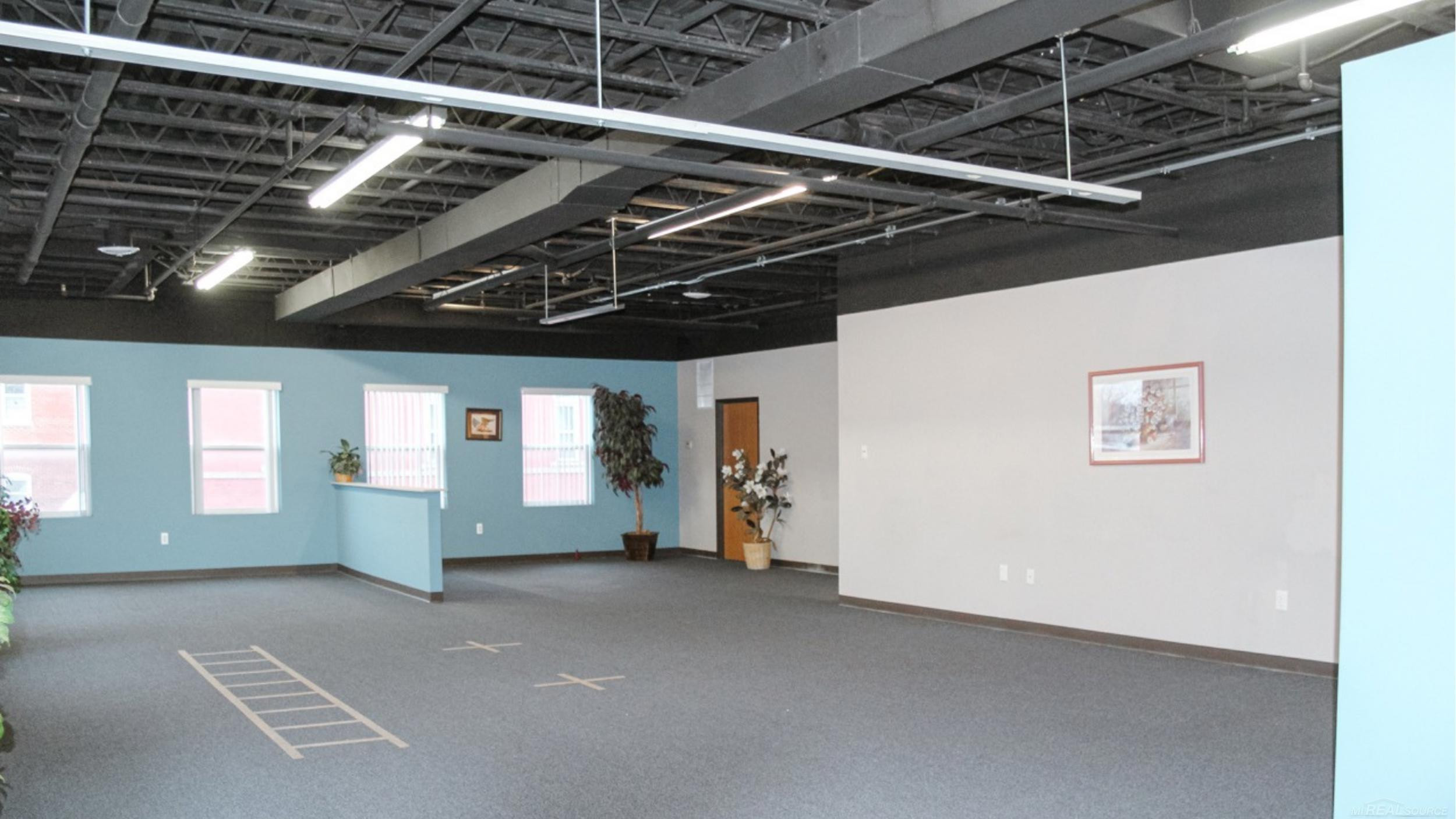 23091 E Main Street, MI — Photo 16