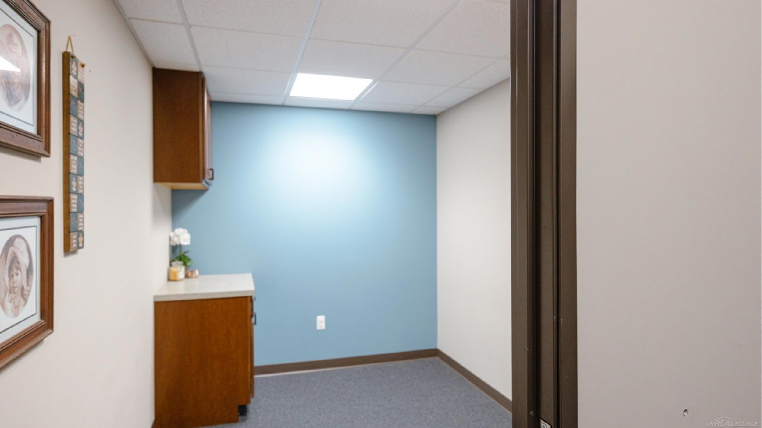 23091 E Main Street, MI — Photo 20