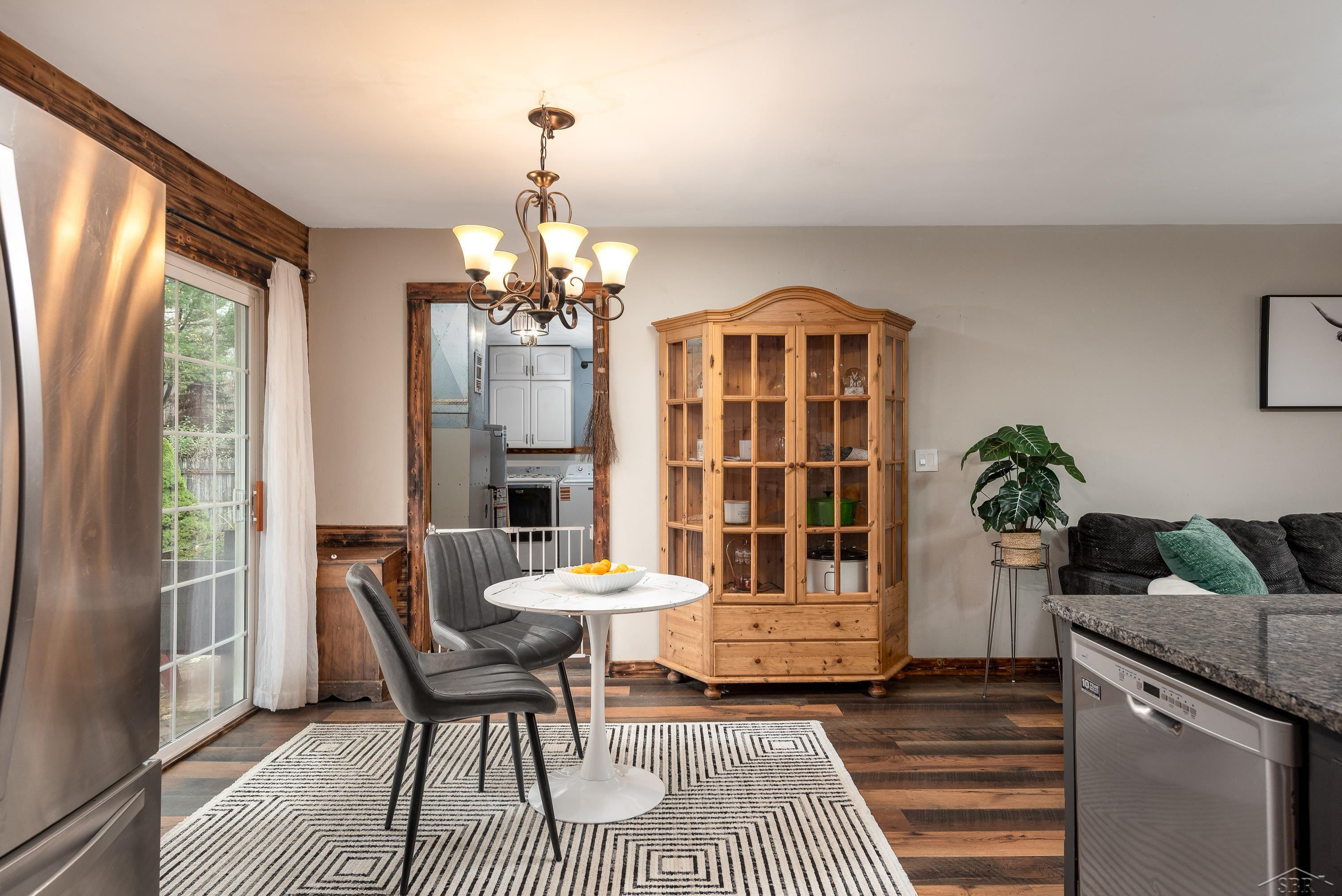 1037 W Marsh Court, Sanford, MI 48657 — Photo 9
