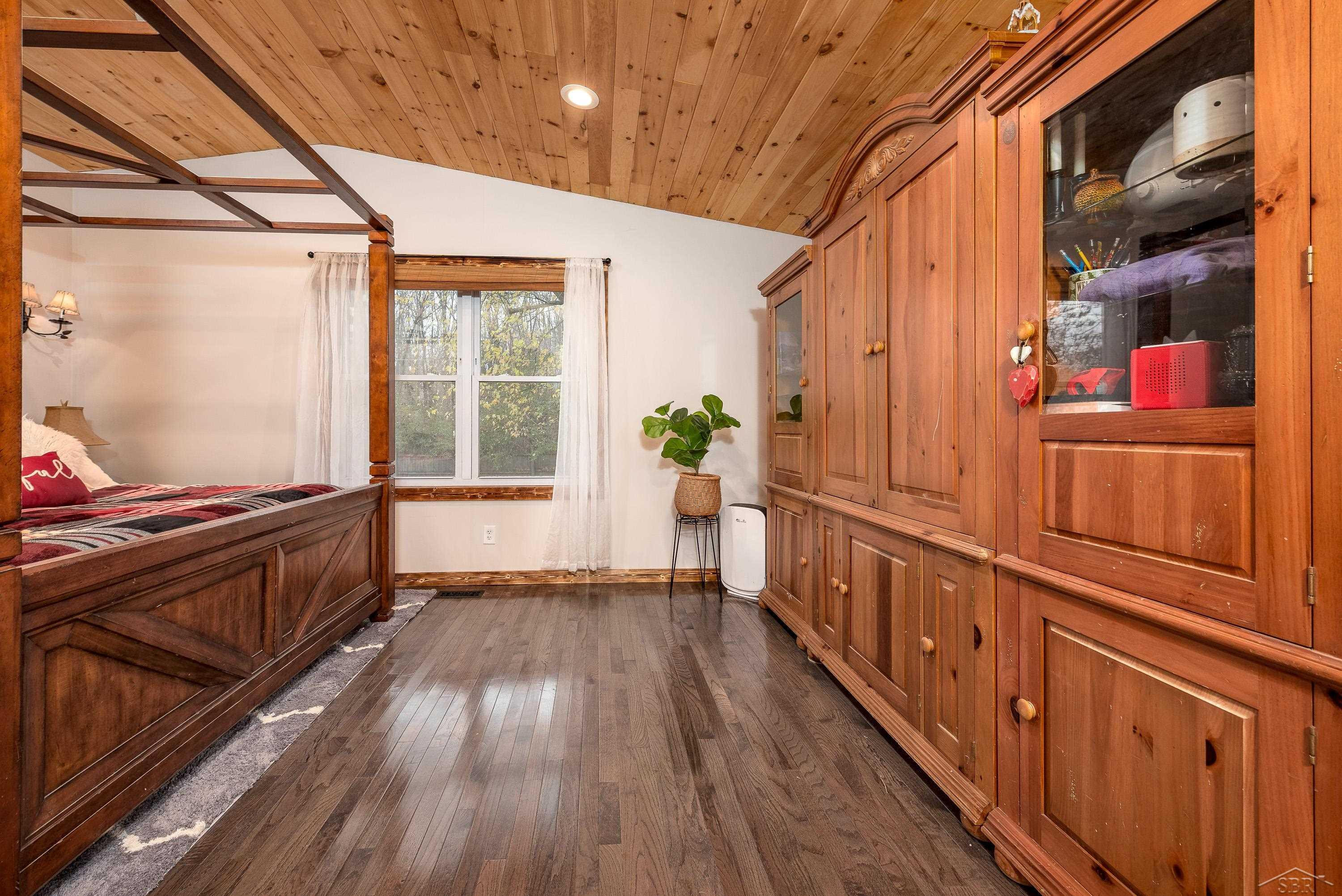 1037 W Marsh Court, Sanford, MI 48657 — Photo 15