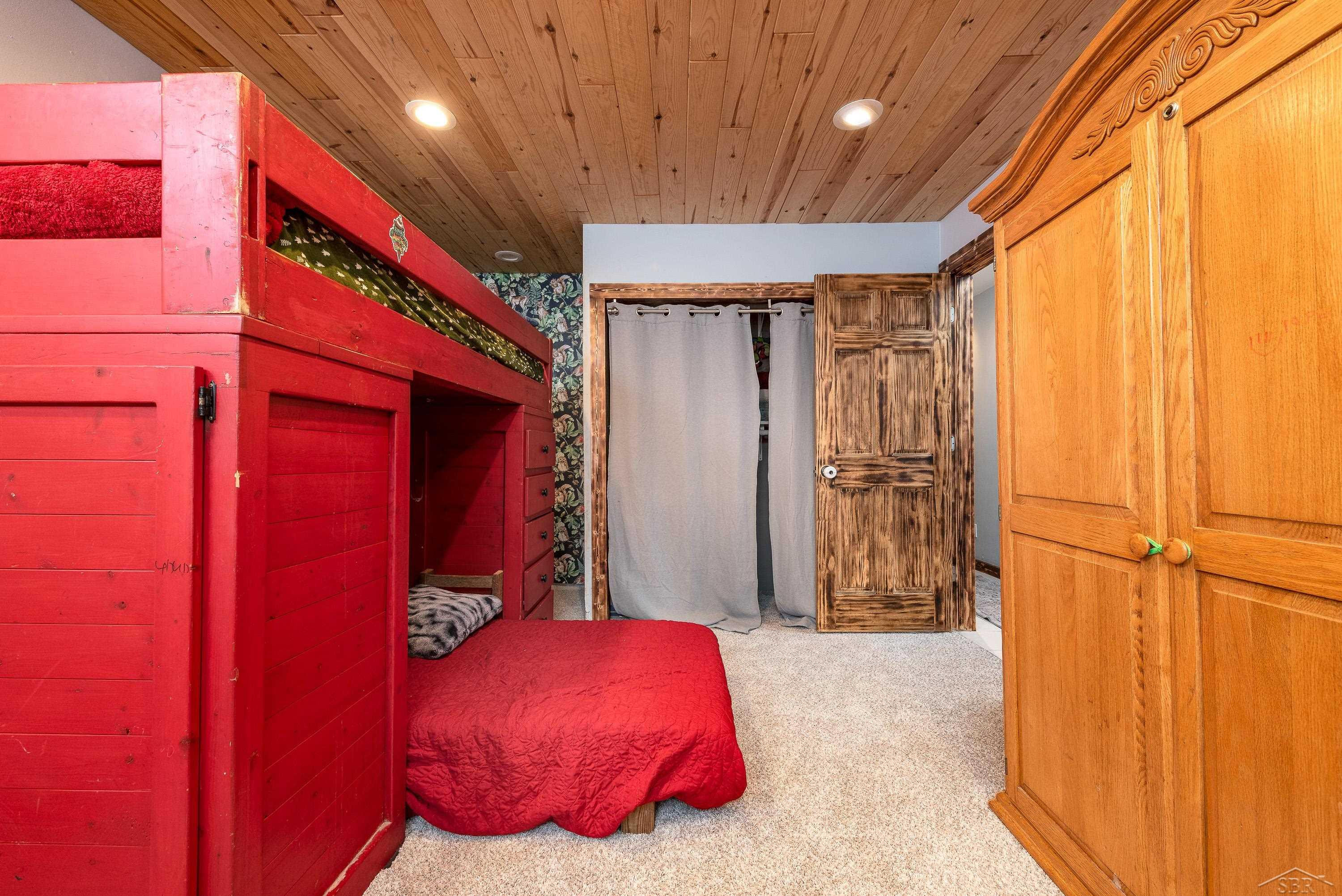 1037 W Marsh Court, Sanford, MI 48657 — Photo 27