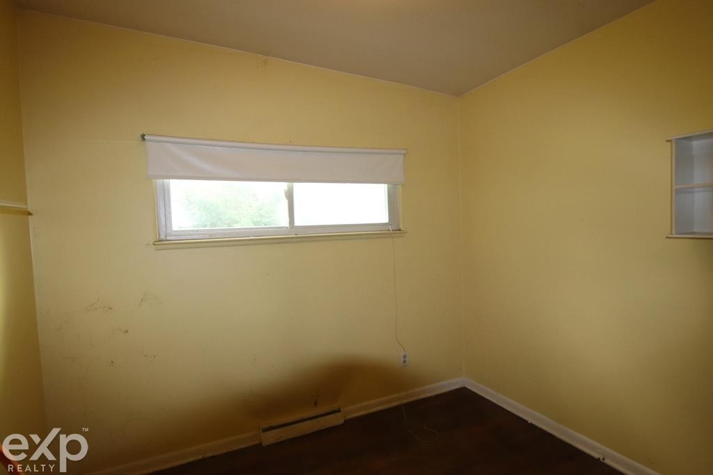 2940 Westland Drive, Port Huron, MI 48060 — Photo 9