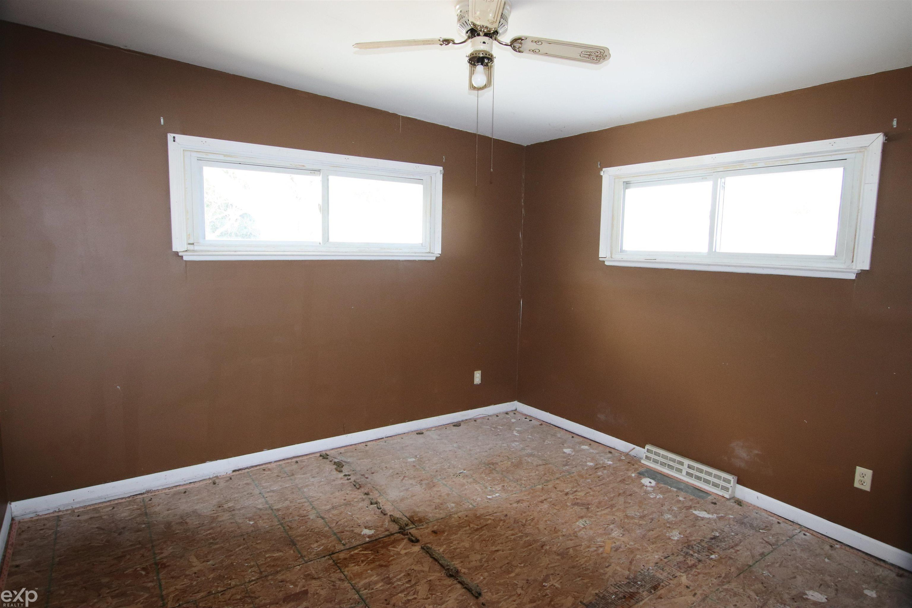 2940 Westland Drive, Port Huron, MI 48060 — Photo 10