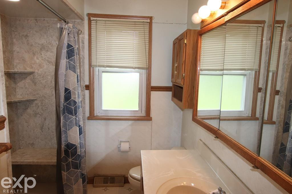 2940 Westland Drive, Port Huron, MI 48060 — Photo 11