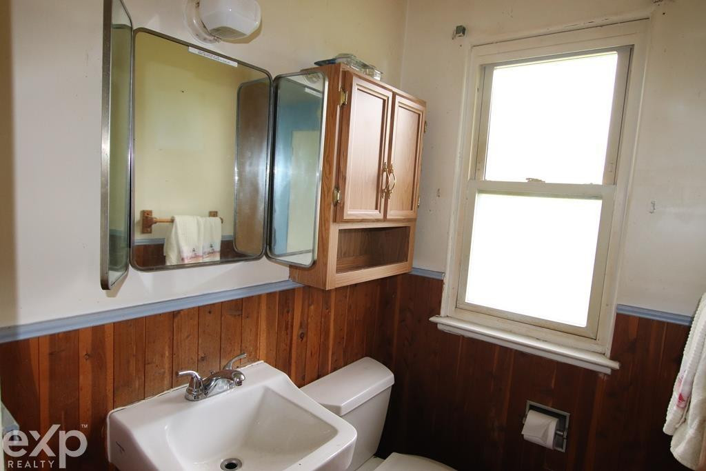 2940 Westland Drive, Port Huron, MI 48060 — Photo 12