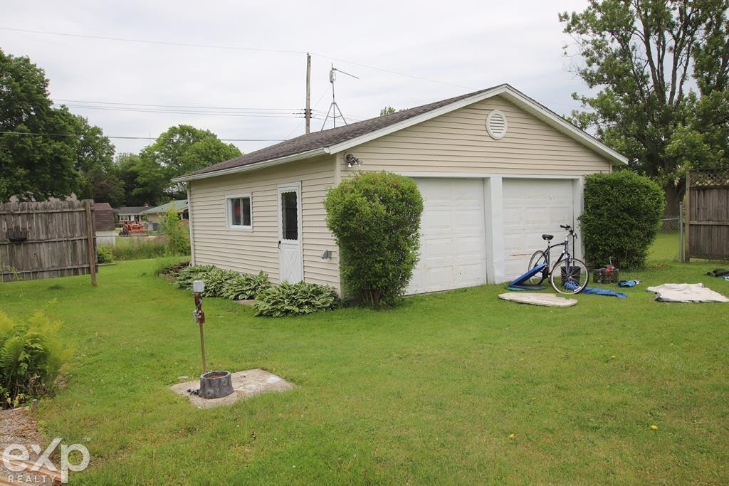 2940 Westland Drive, Port Huron, MI 48060 — Photo 19