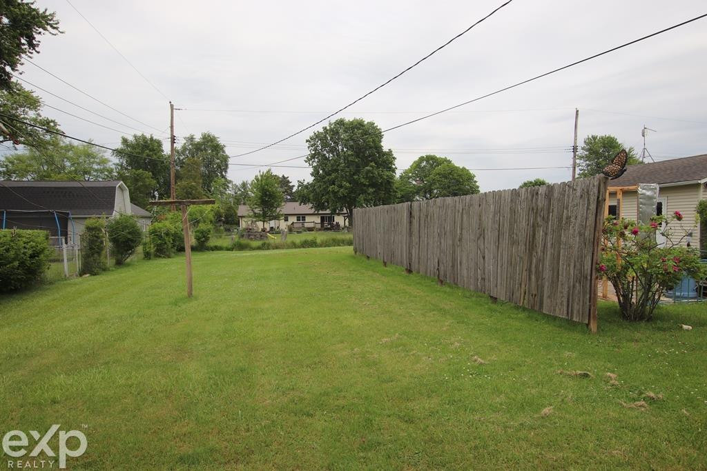 2940 Westland Drive, Port Huron, MI 48060 — Photo 20