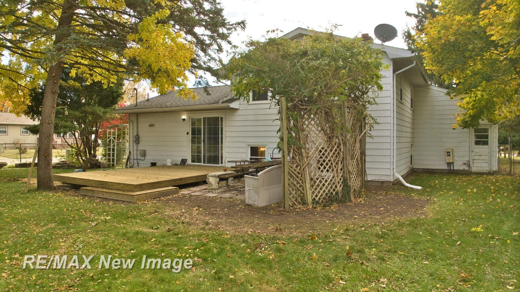 665 Briarwood Drive, Vassar, MI 48768 — Photo 48