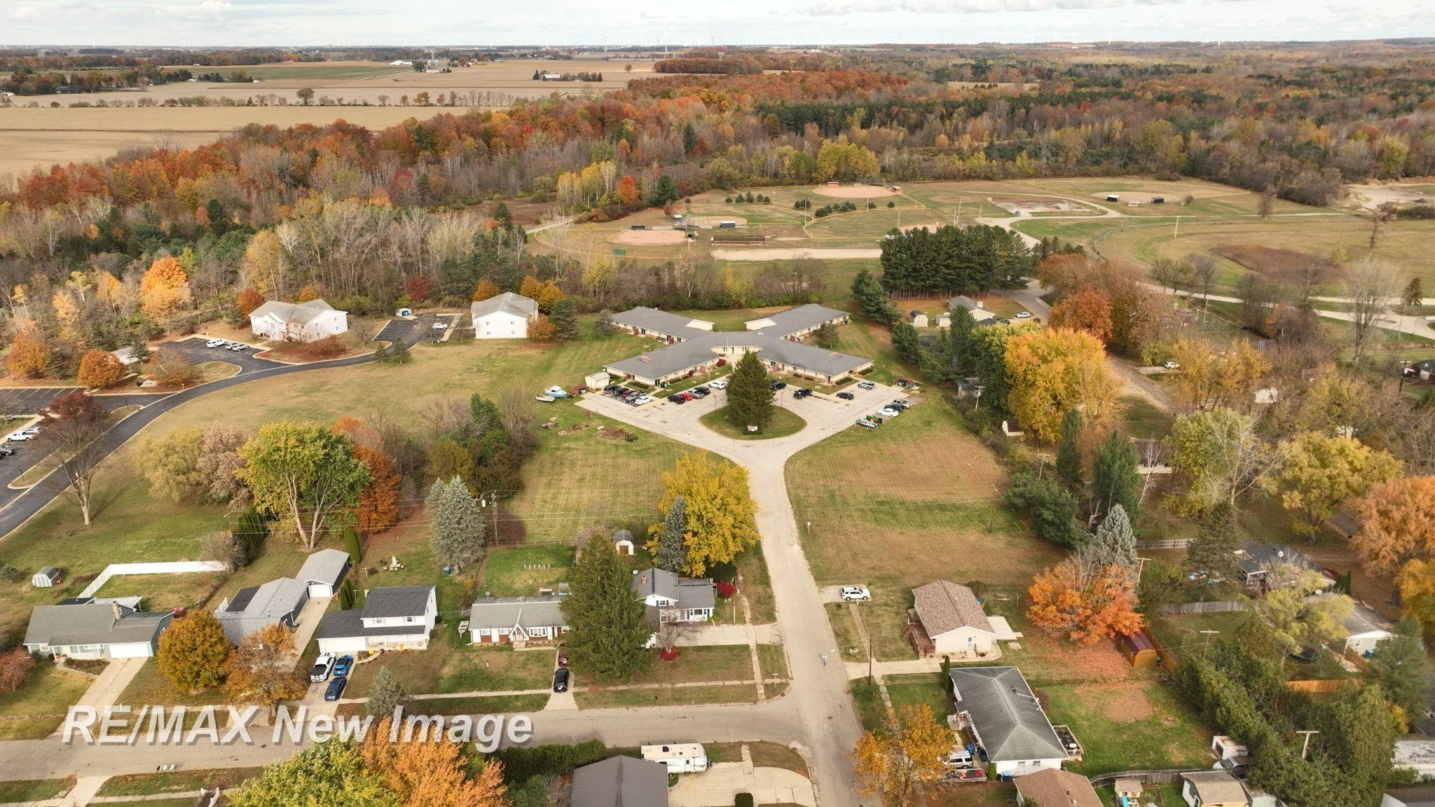 665 Briarwood Drive, Vassar, MI 48768 — Photo 57