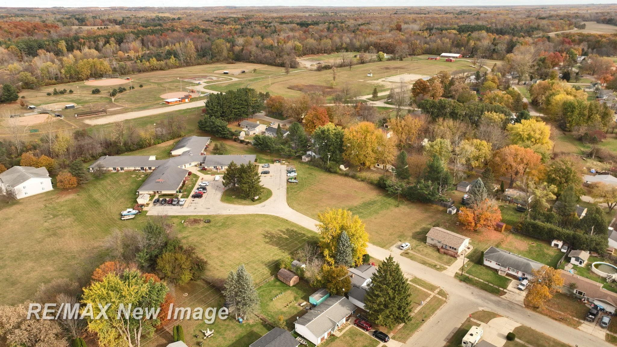 665 Briarwood Drive, Vassar, MI 48768 — Photo 58