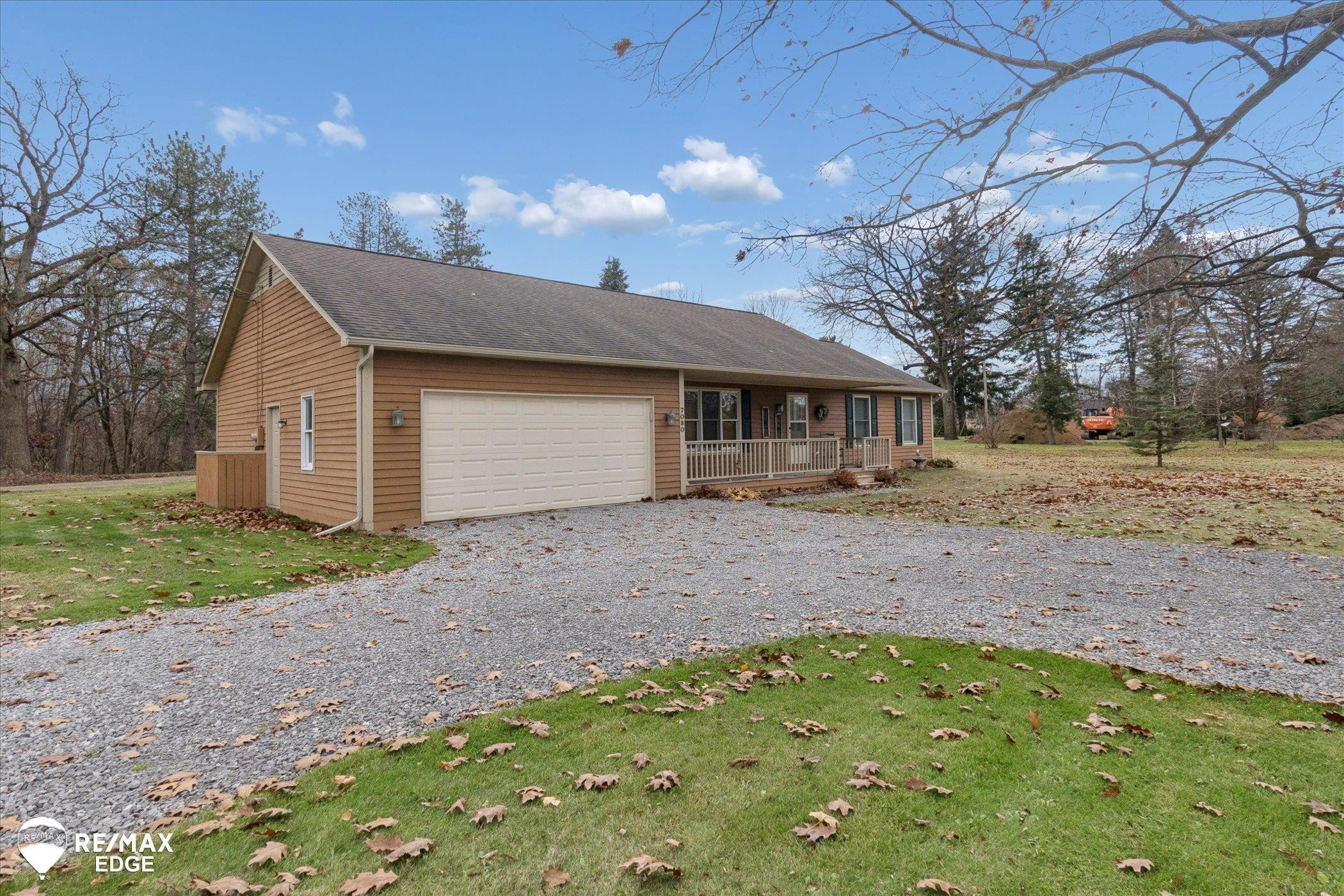 7080 Perry Road, Grand Blanc, MI 48439 — Photo 2