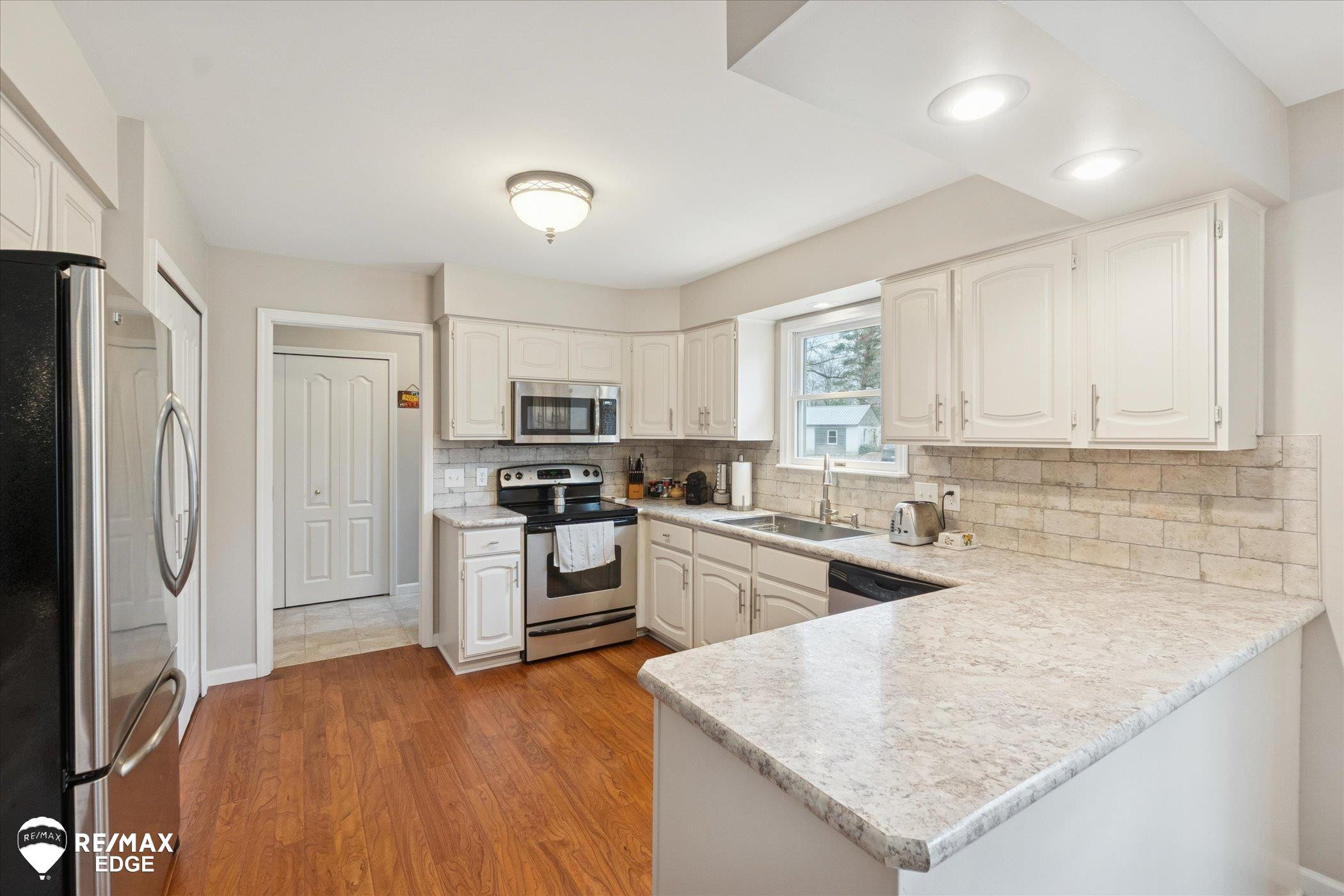 7080 Perry Road, Grand Blanc, MI 48439 — Photo 13