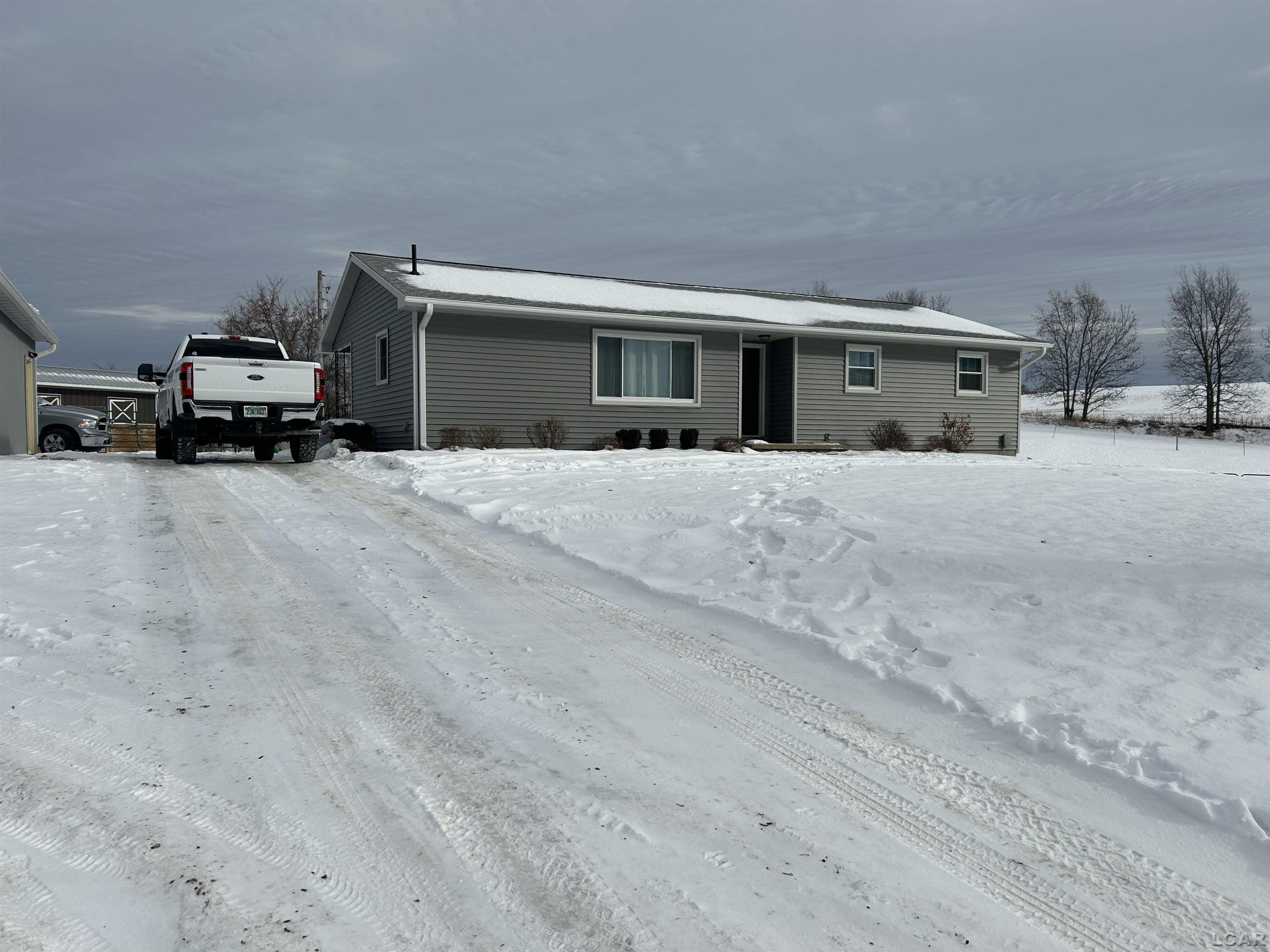 16520 Grass Lake Road, Grass Lake, MI 49240 — Photo 2