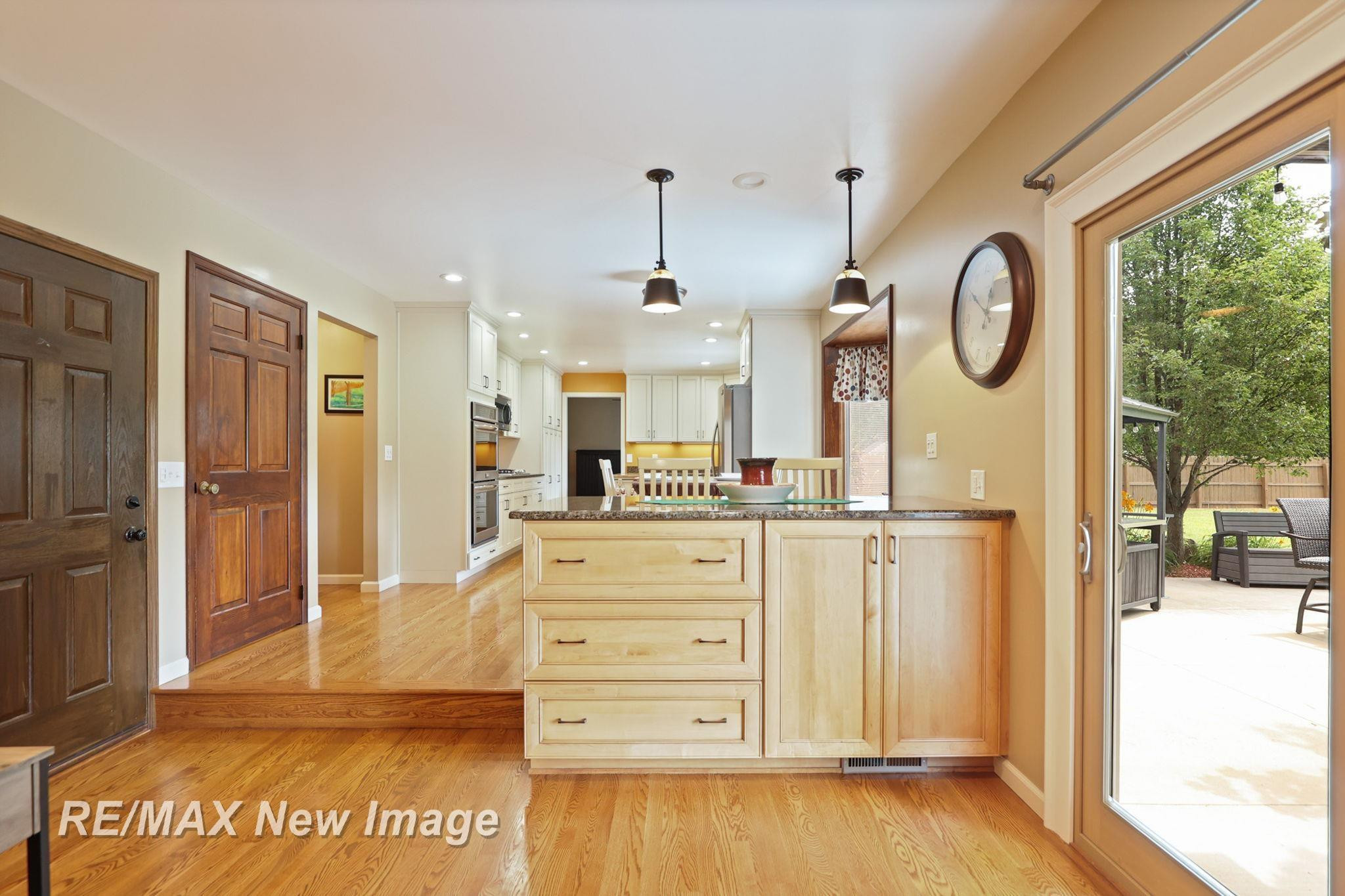 8889 Crooked Creek Drive, Saginaw, MI 48609 — Photo 29