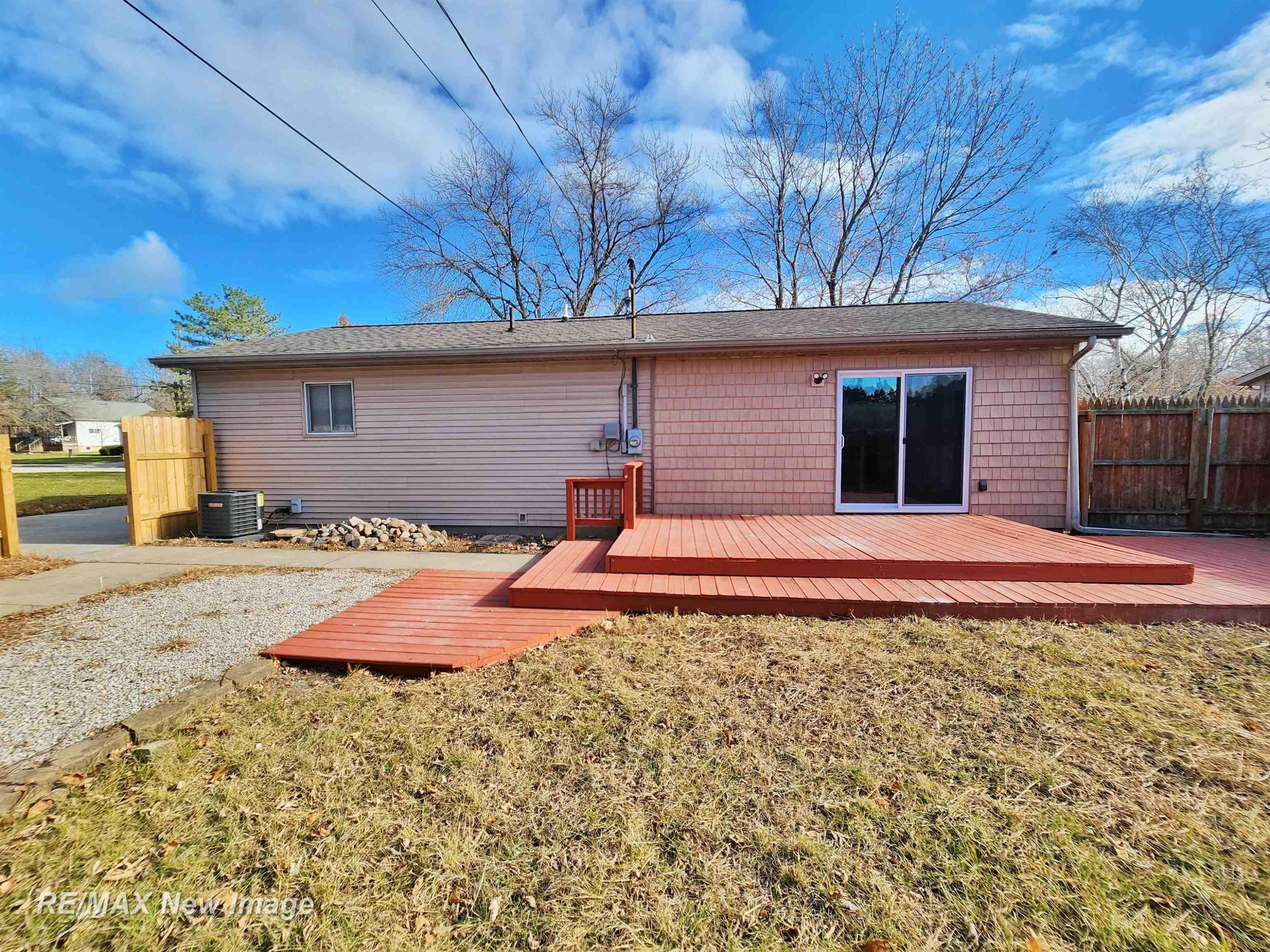 355 N Water Street, Pinconning, MI 48650 — Photo 25