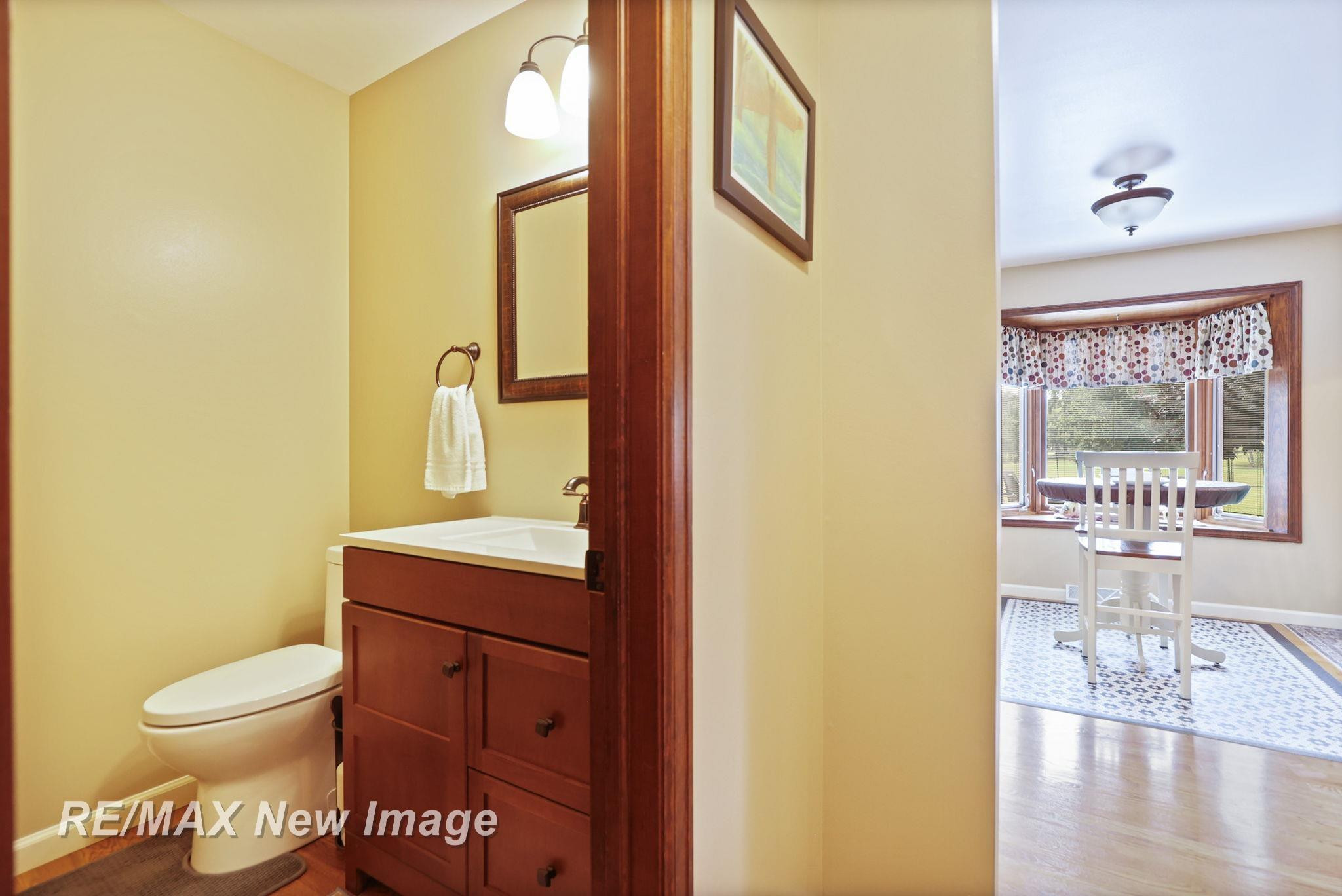 8889 Crooked Creek Drive, Saginaw, MI 48609 — Photo 30