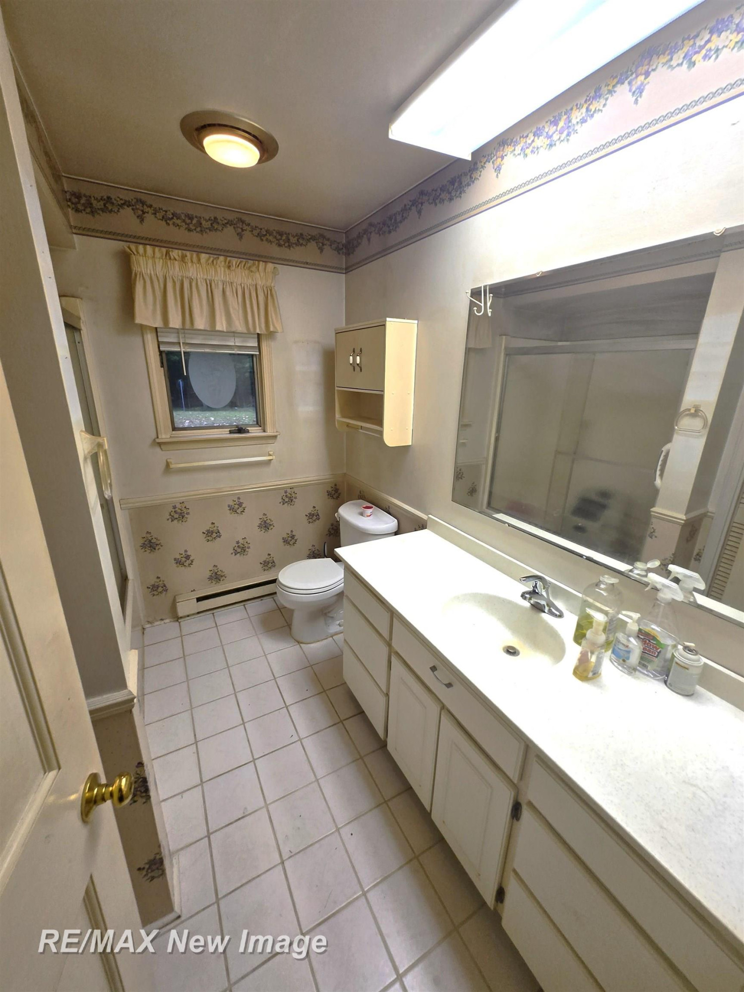 8700 S Hemlock Road, Saint Charles, MI 48655 — Photo 12