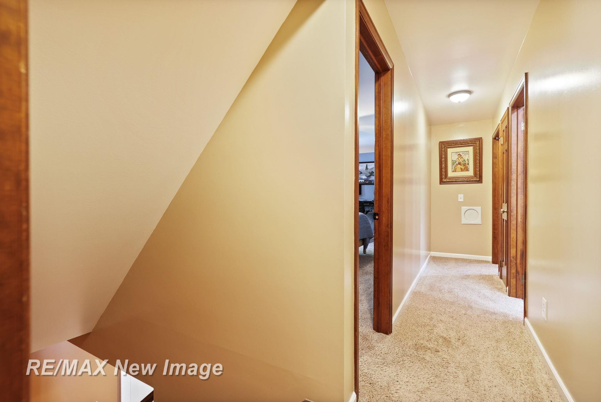 8889 Crooked Creek Drive, Saginaw, MI 48609 — Photo 39