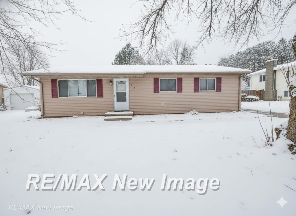 355 N Water Street, Pinconning, MI 48650 — front exterior