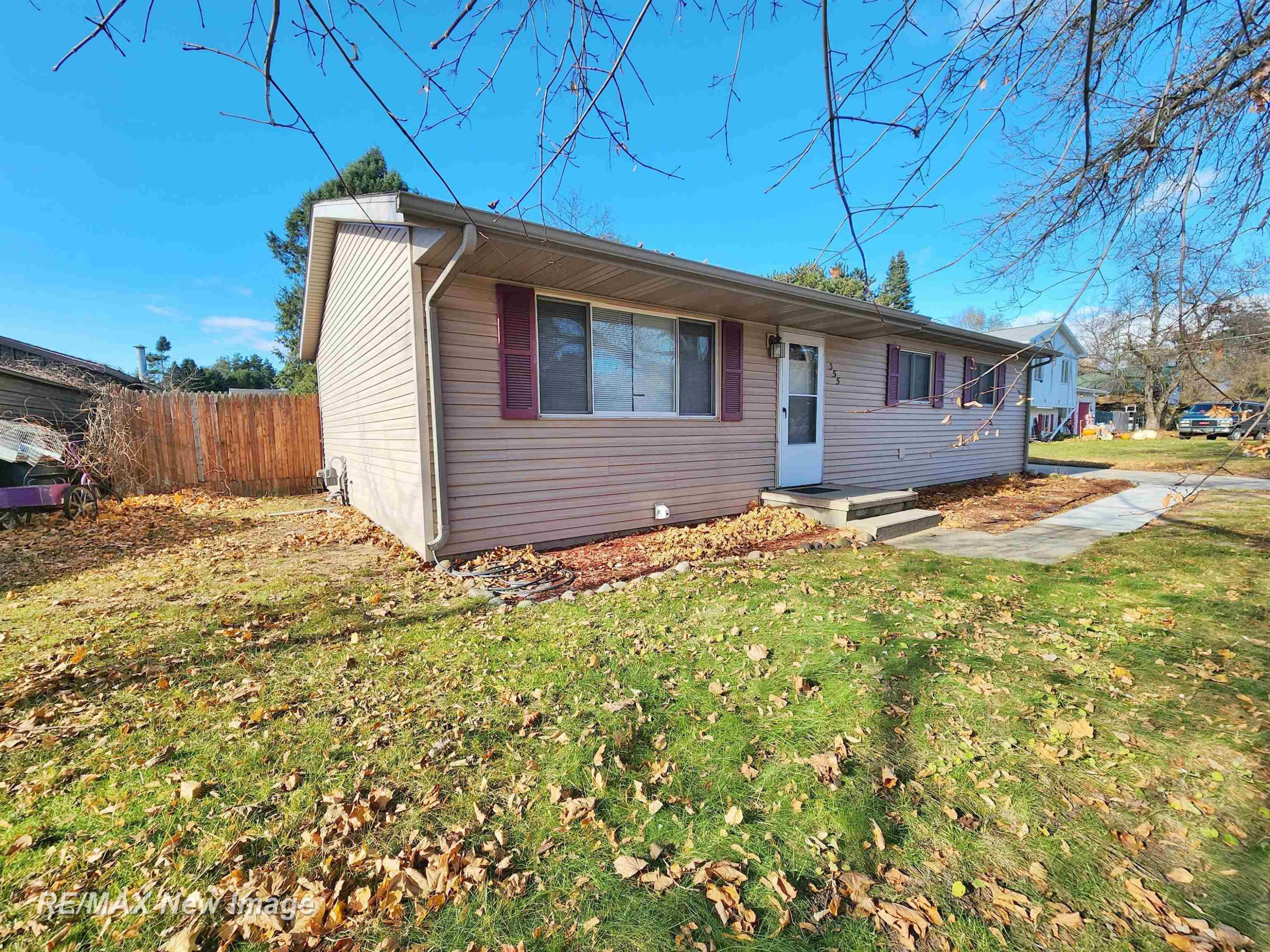 355 N Water Street, Pinconning, MI 48650 — Photo 3
