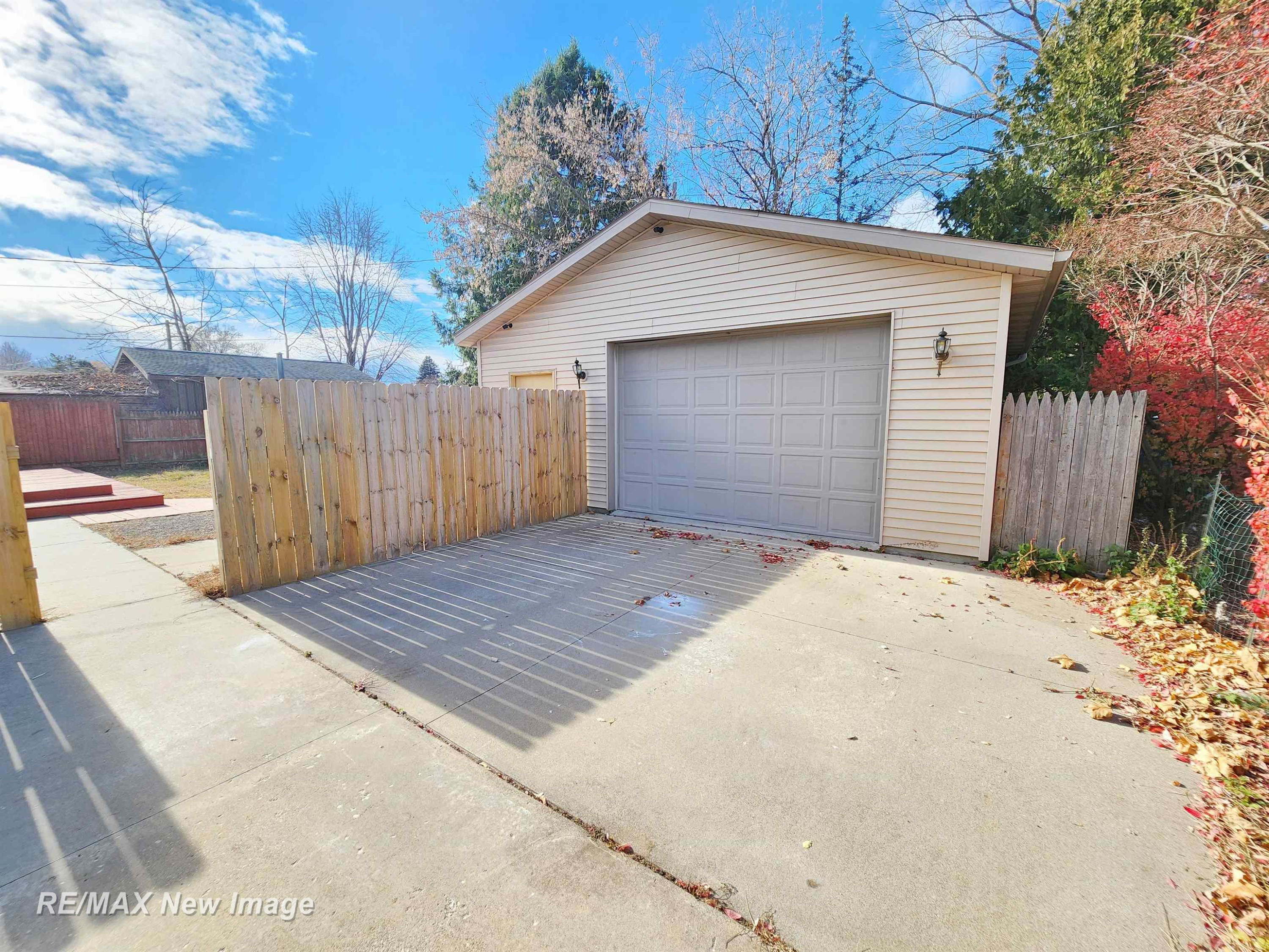 355 N Water Street, Pinconning, MI 48650 — Photo 5