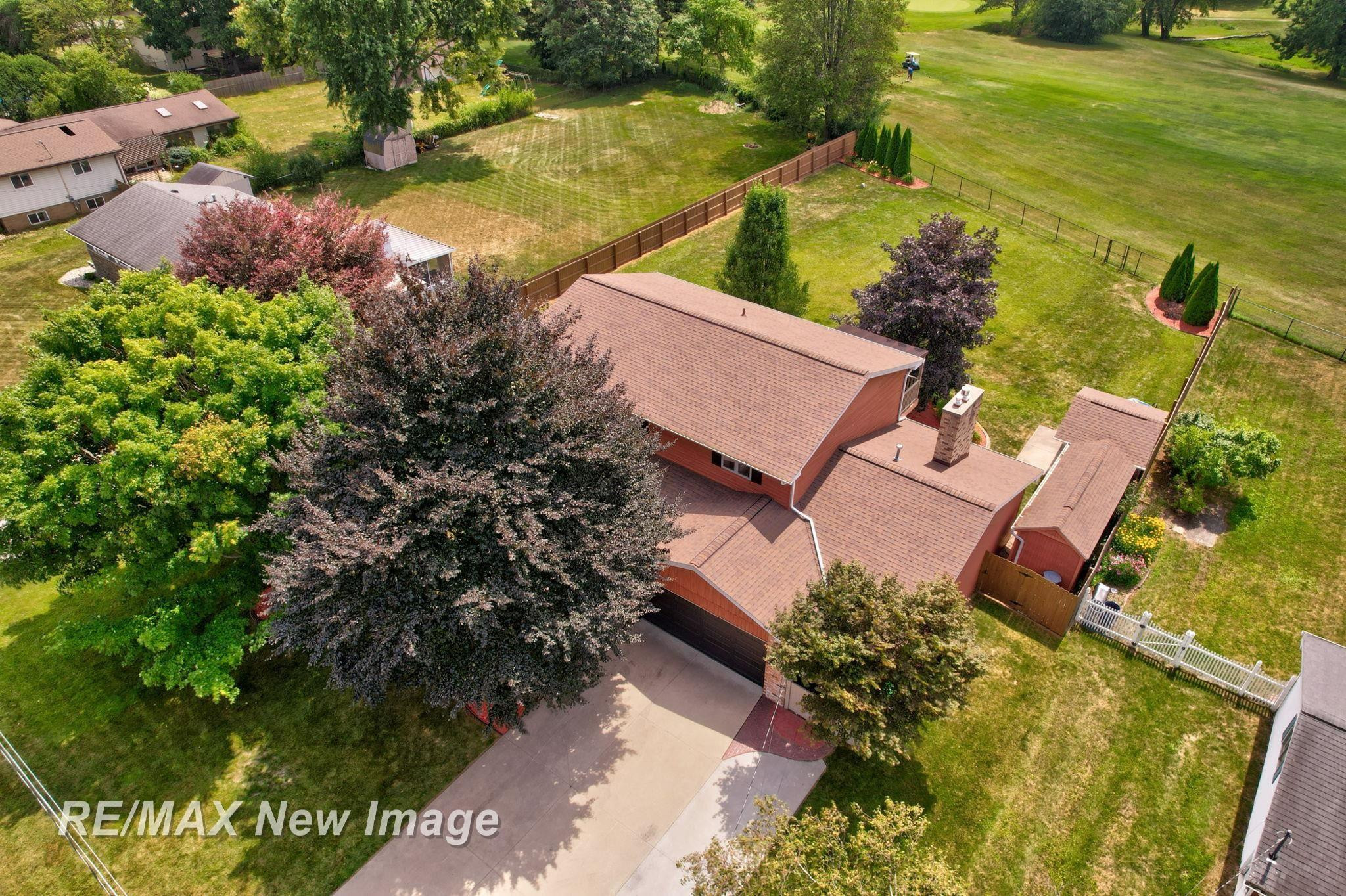 8889 Crooked Creek Drive, Saginaw, MI 48609 — Photo 60