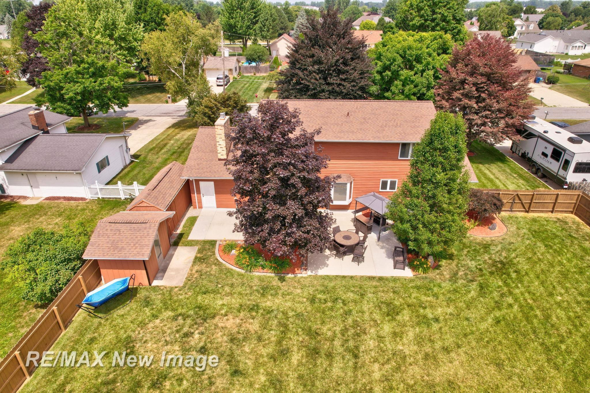 8889 Crooked Creek Drive, Saginaw, MI 48609 — Photo 68